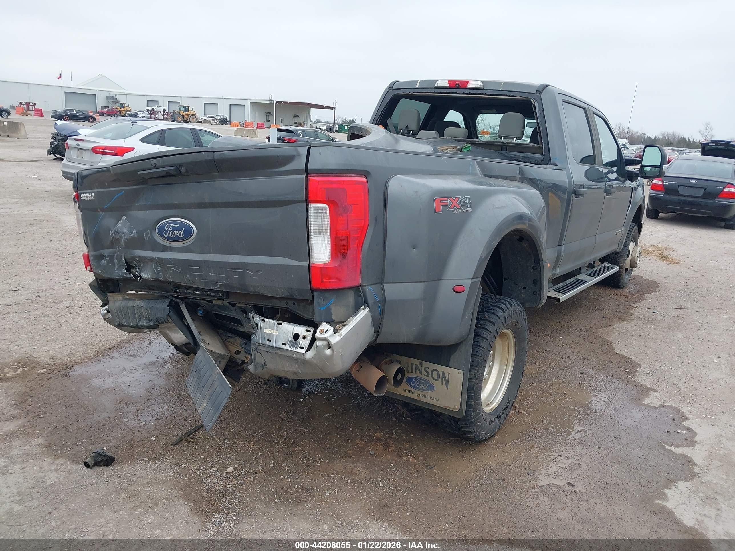 FORD F-350 image 4