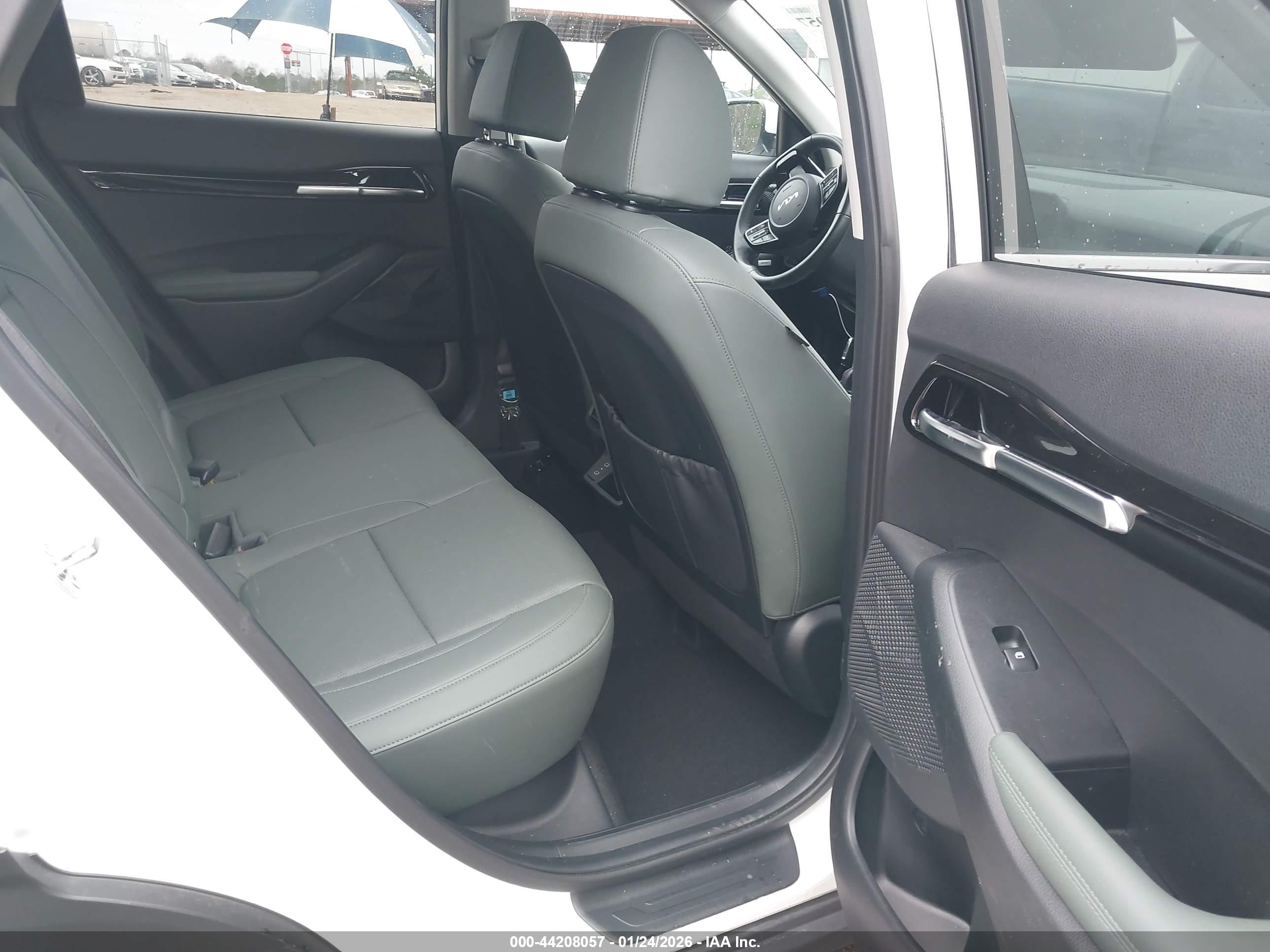 KIA SELTOS image 8