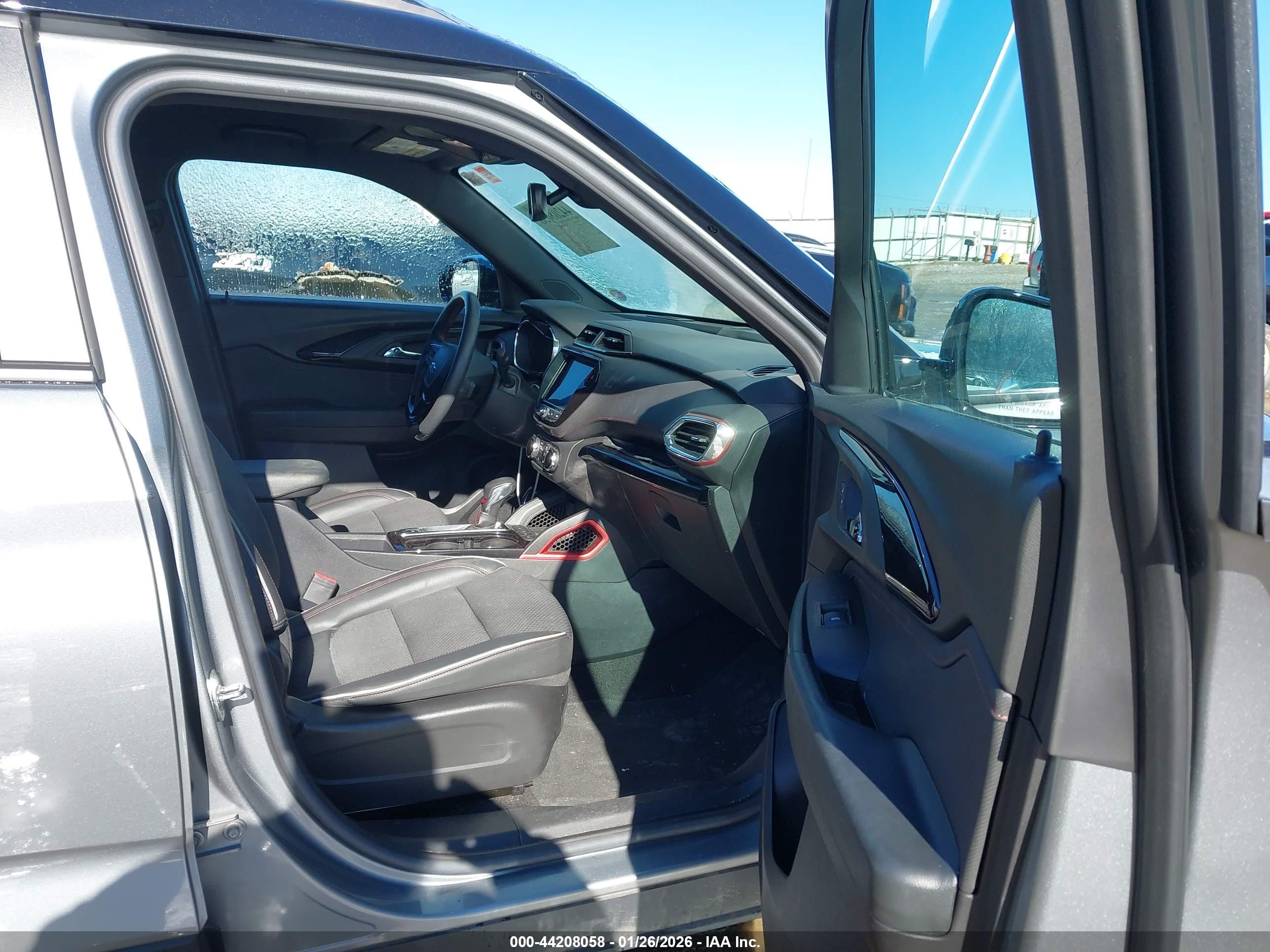CHEVROLET TRAILBLAZER image 5