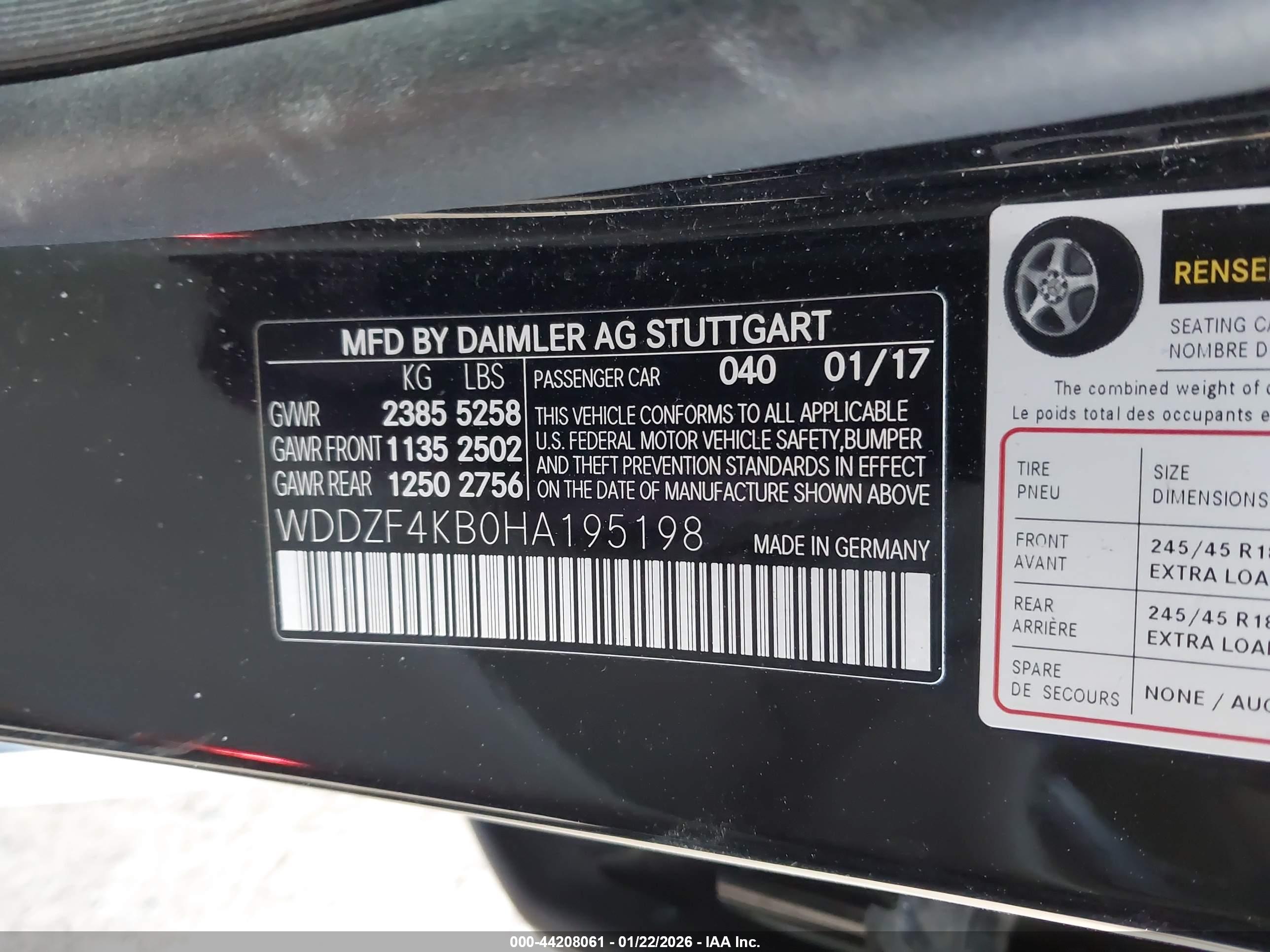 MERCEDES-BENZ E image 9