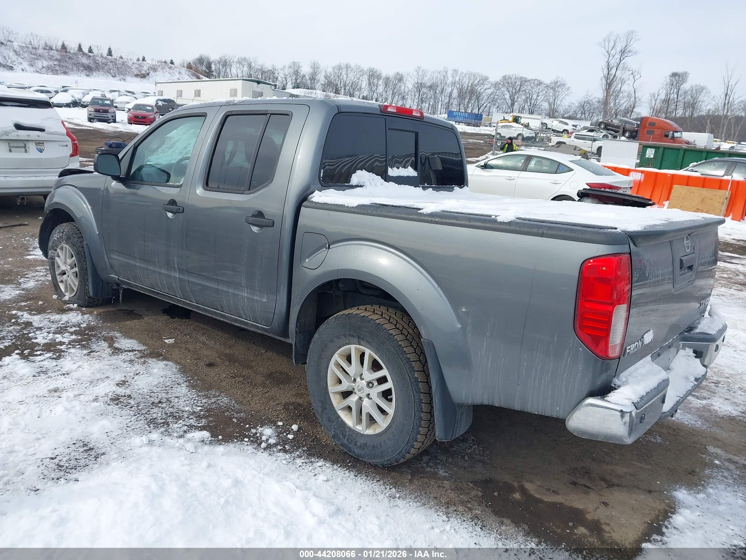NISSAN FRONTIER image 3