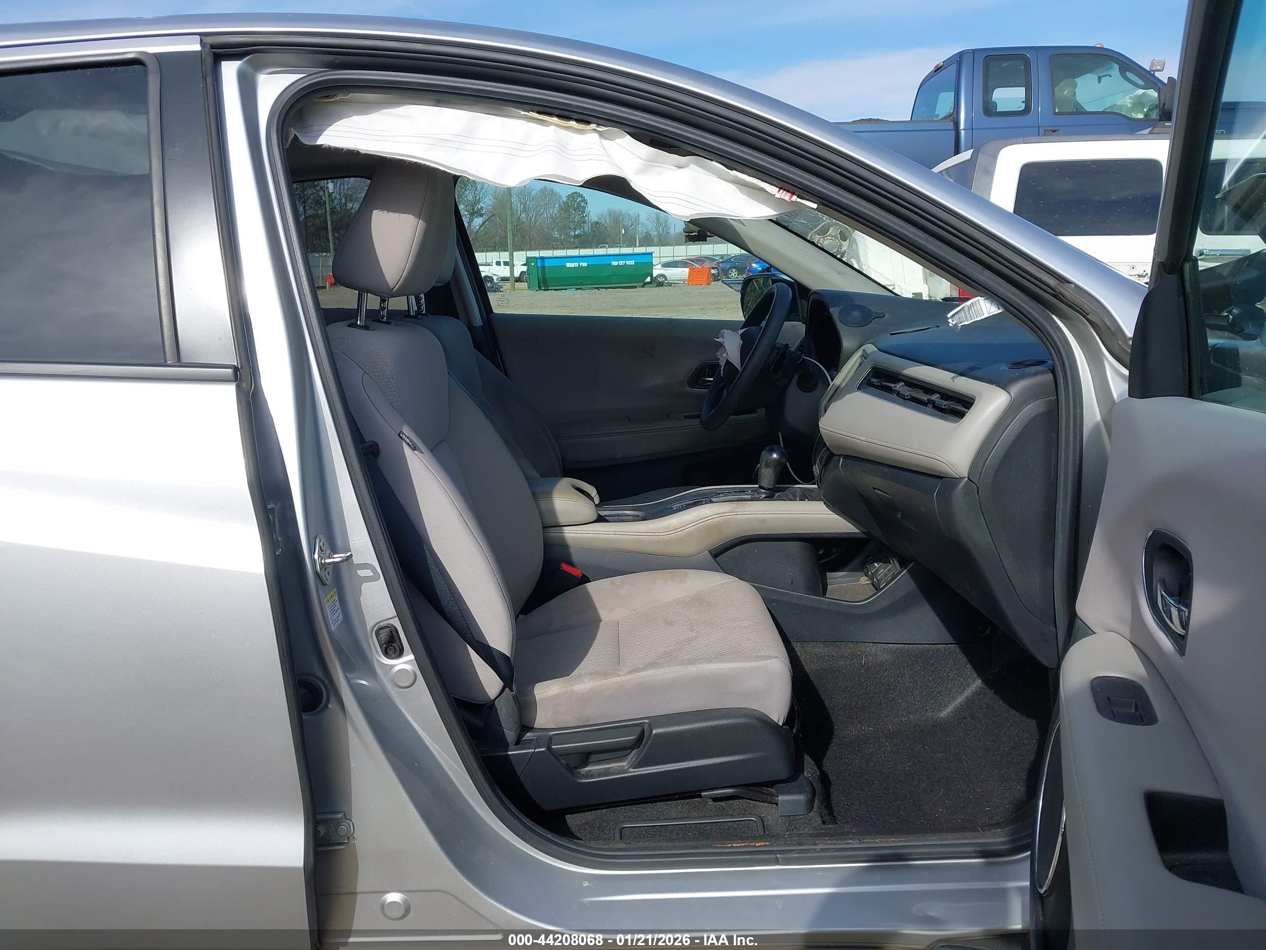 HONDA HR-V image 5
