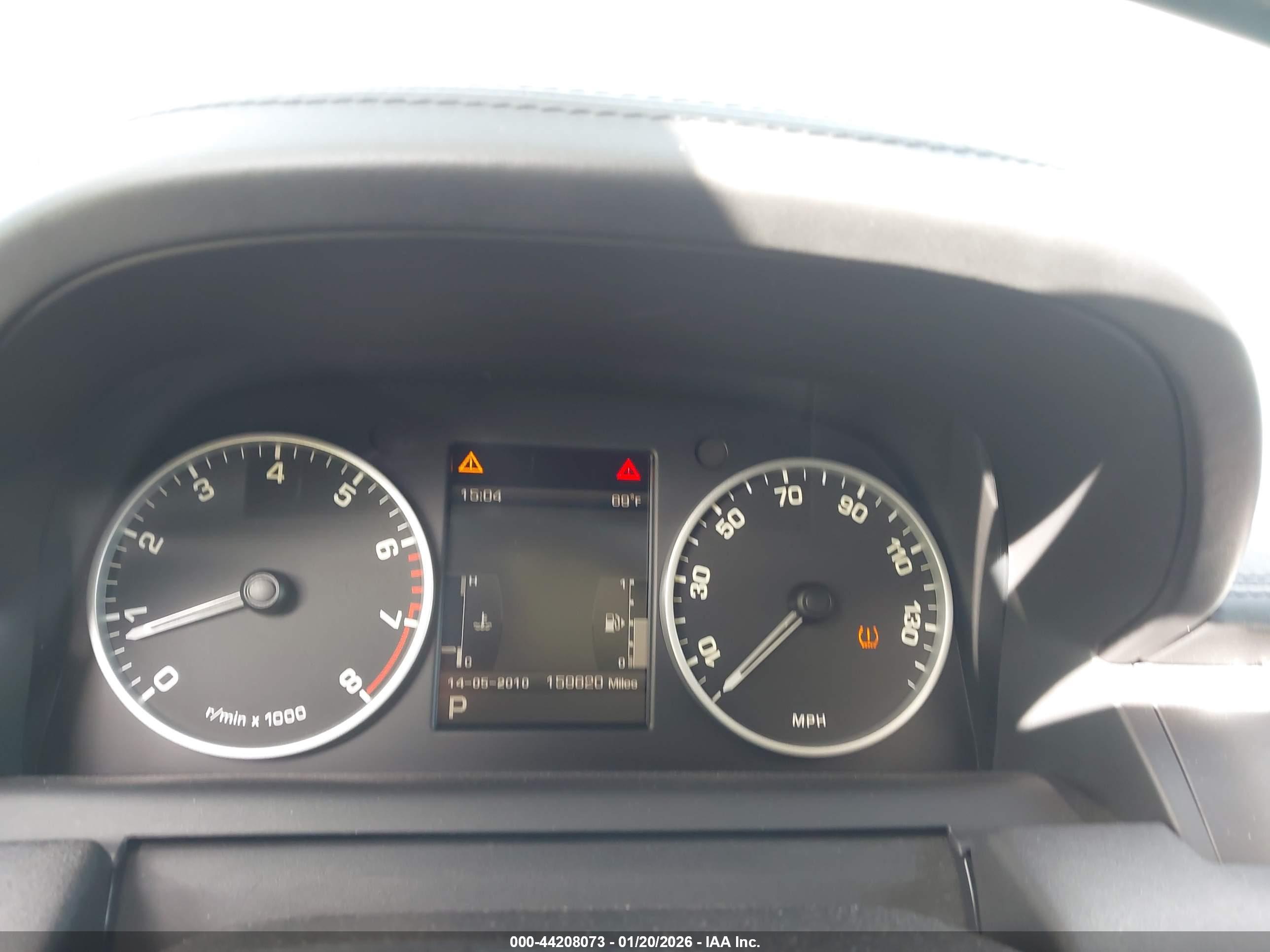 LAND ROVER image 7