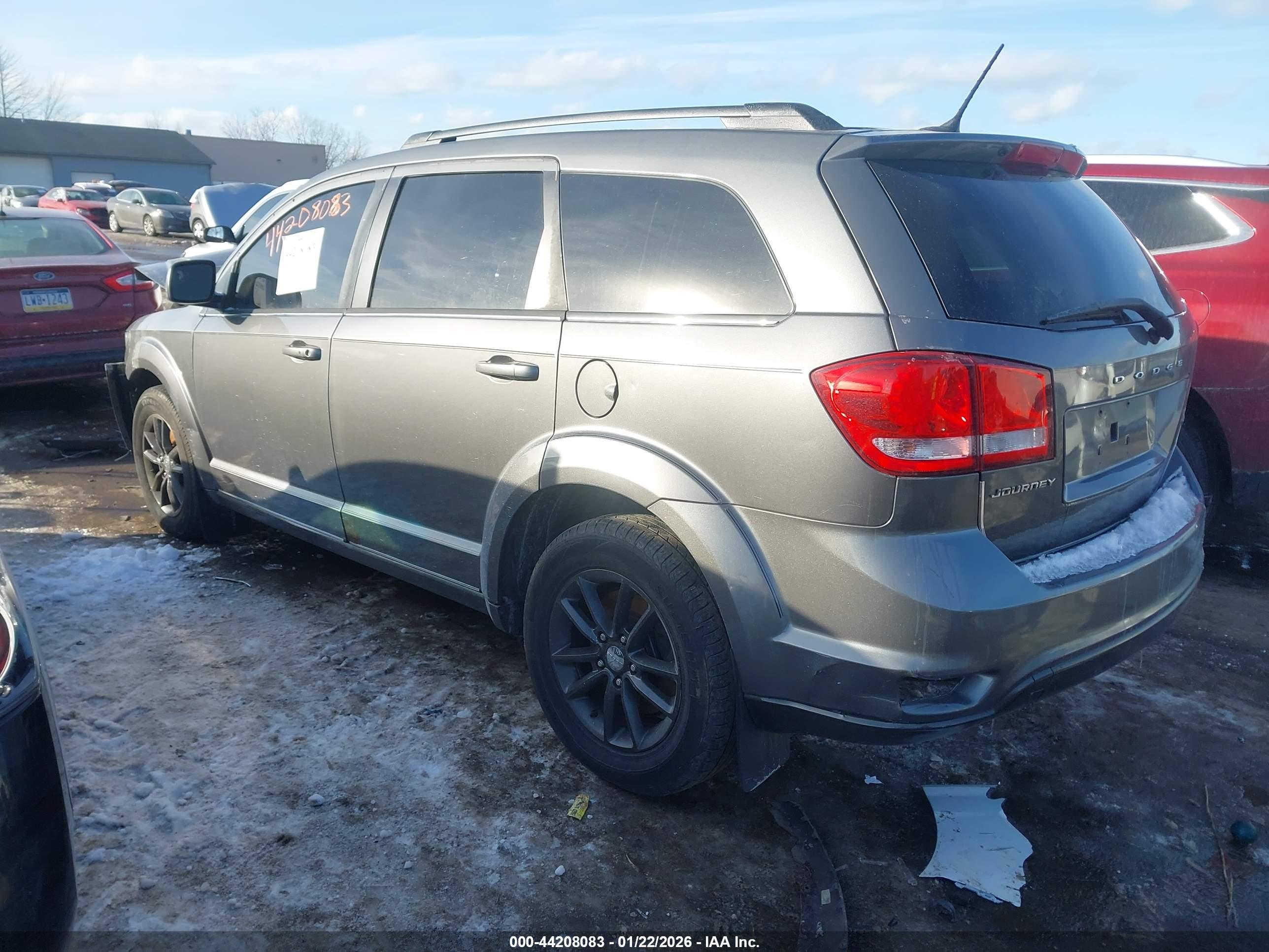 DODGE JOURNEY image 3
