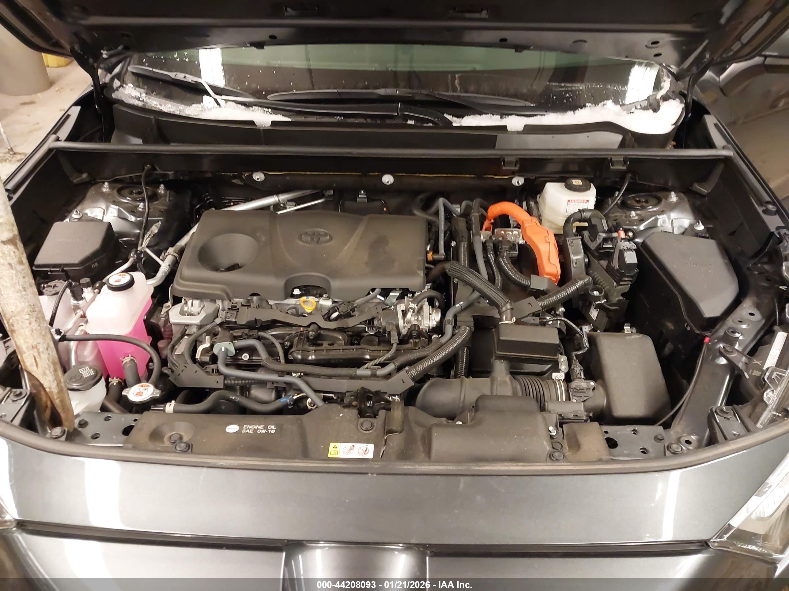 TOYOTA RAV4 image 10