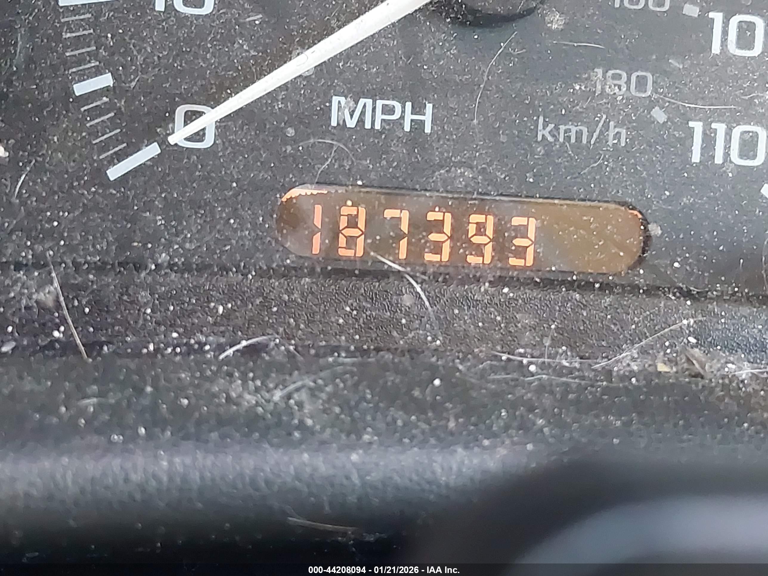 CHEVROLET CAVALIER image 7
