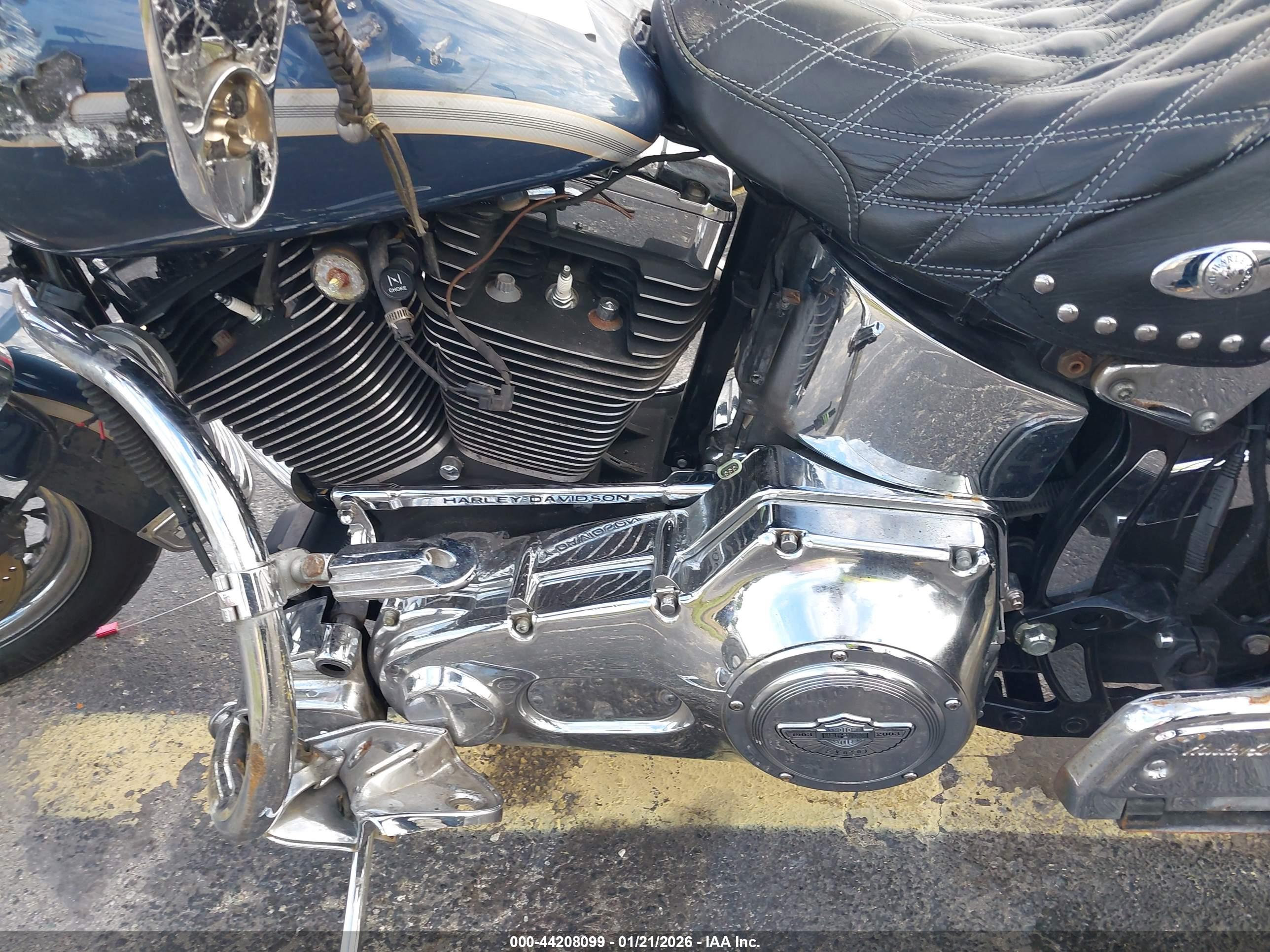 HARLEY-DAVIDSON FLSTC image 9