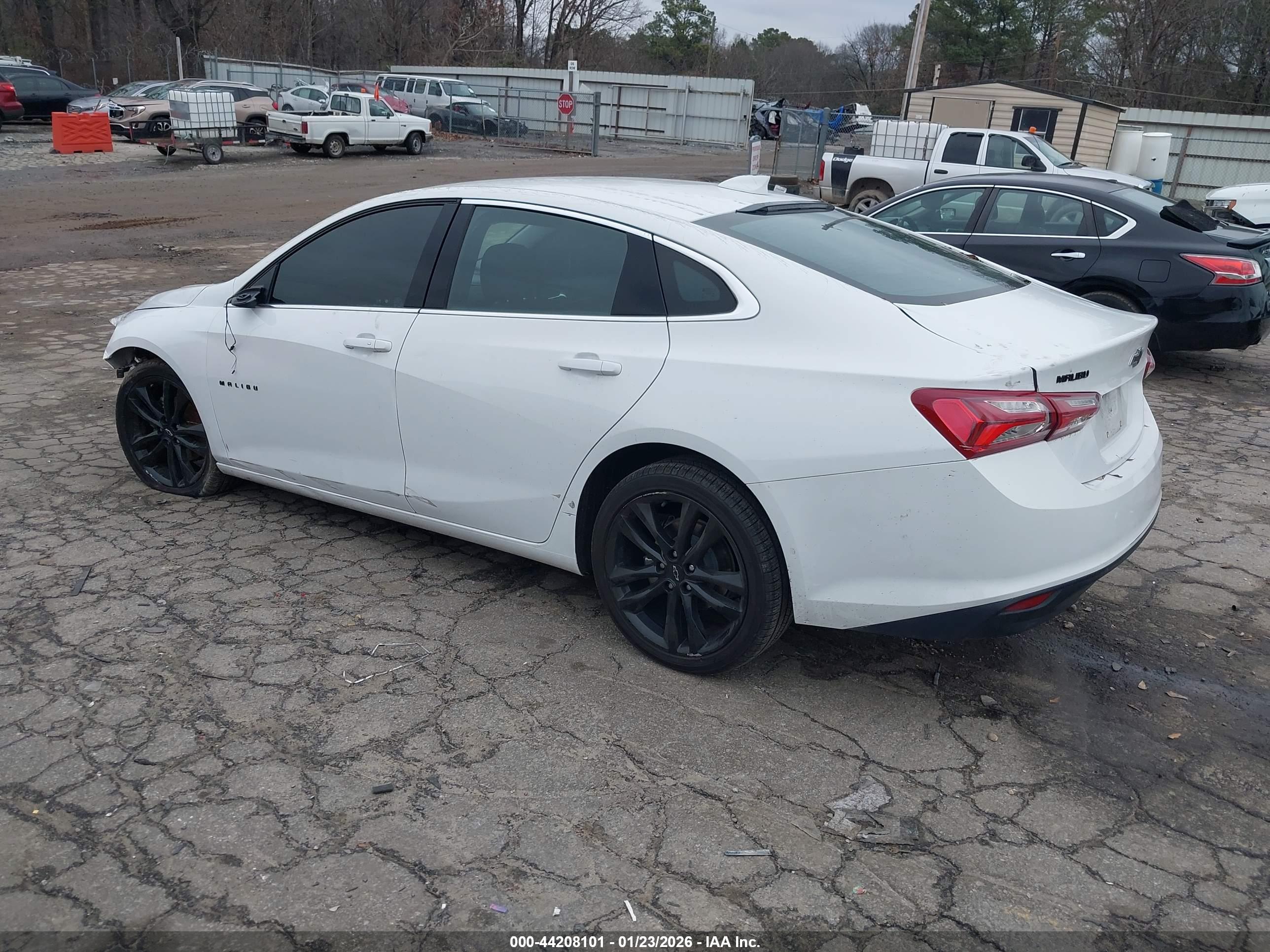 CHEVROLET MALIBU image 3