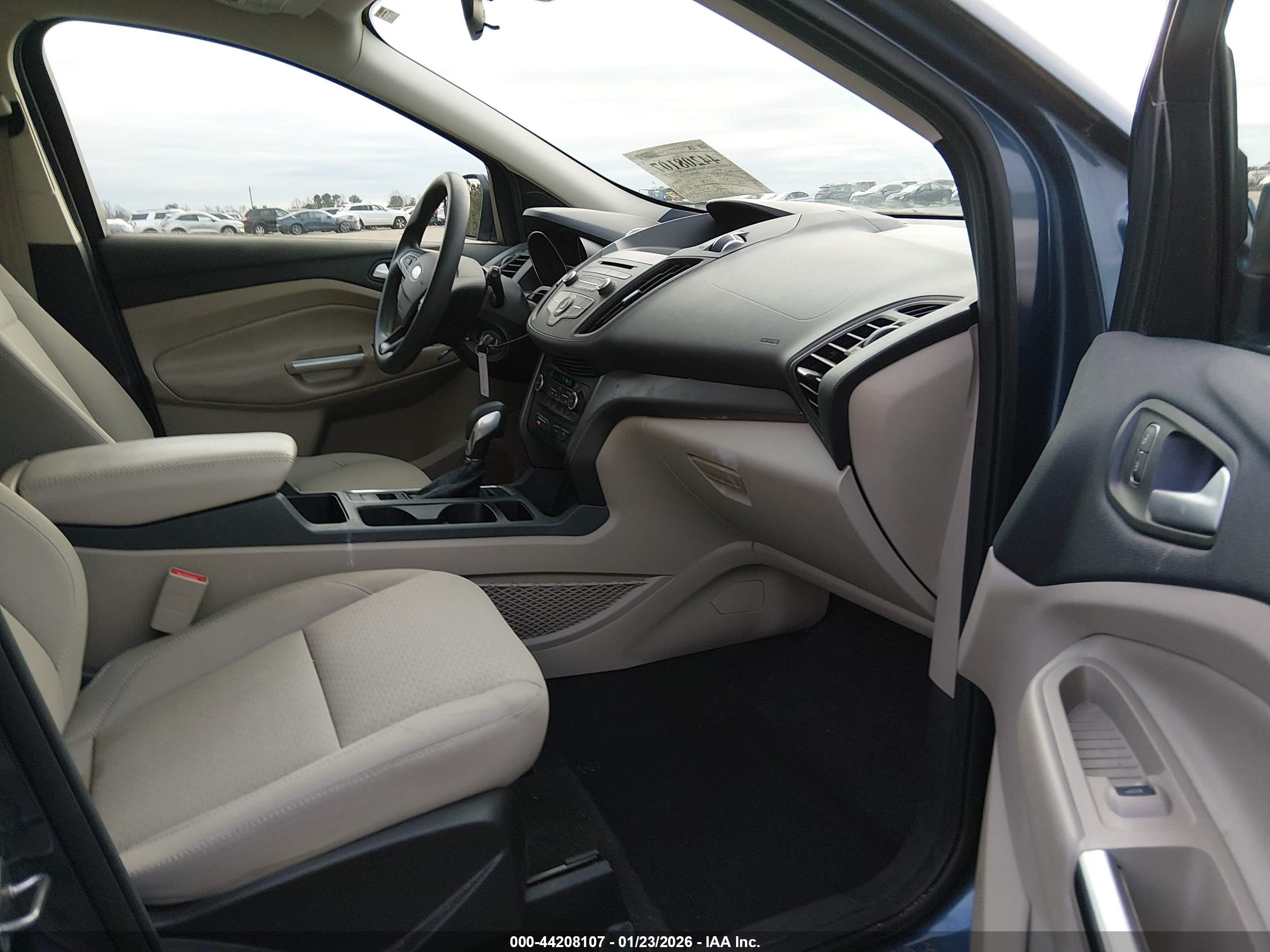 FORD ESCAPE image 5