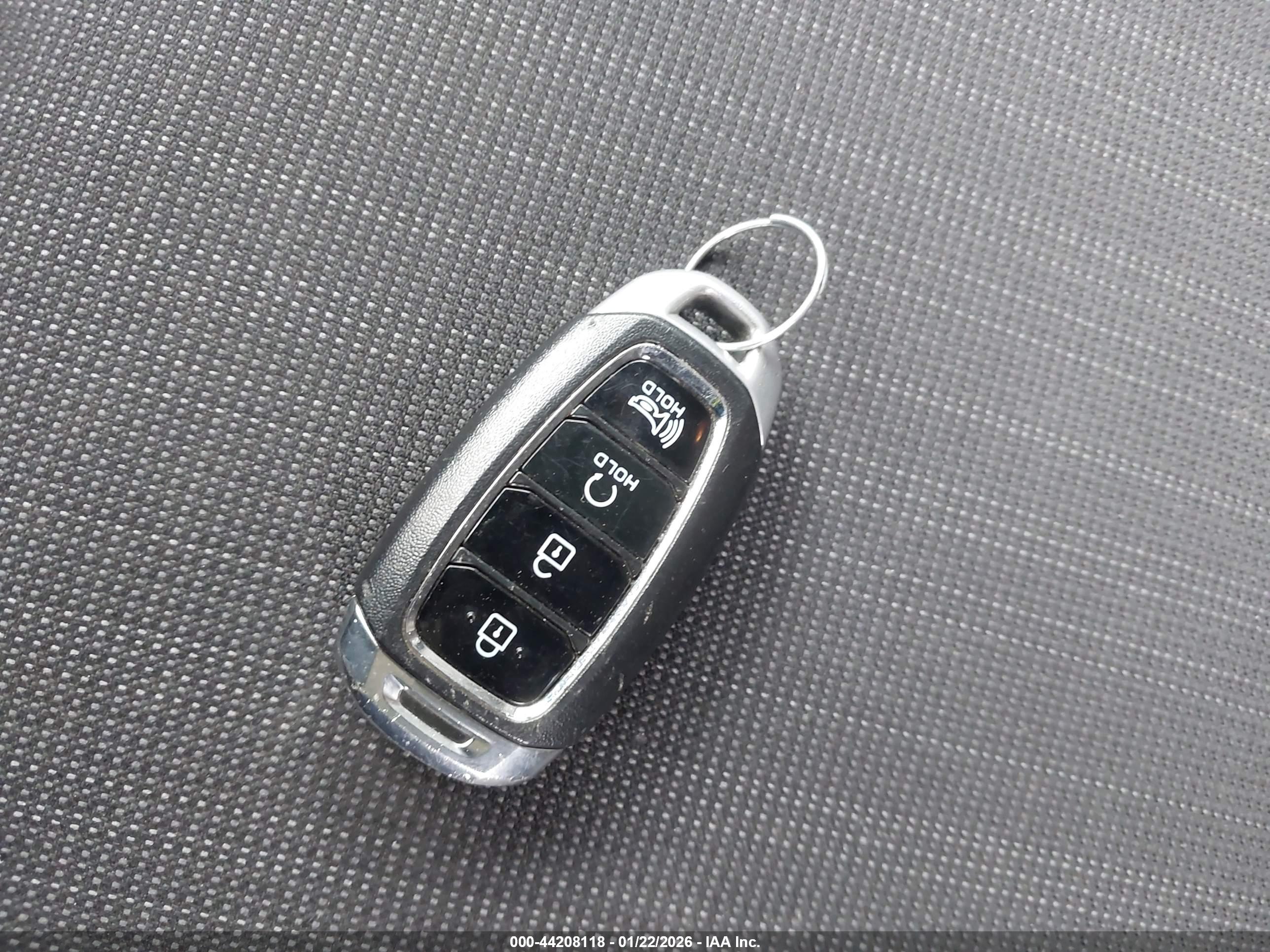 HYUNDAI KONA image 11