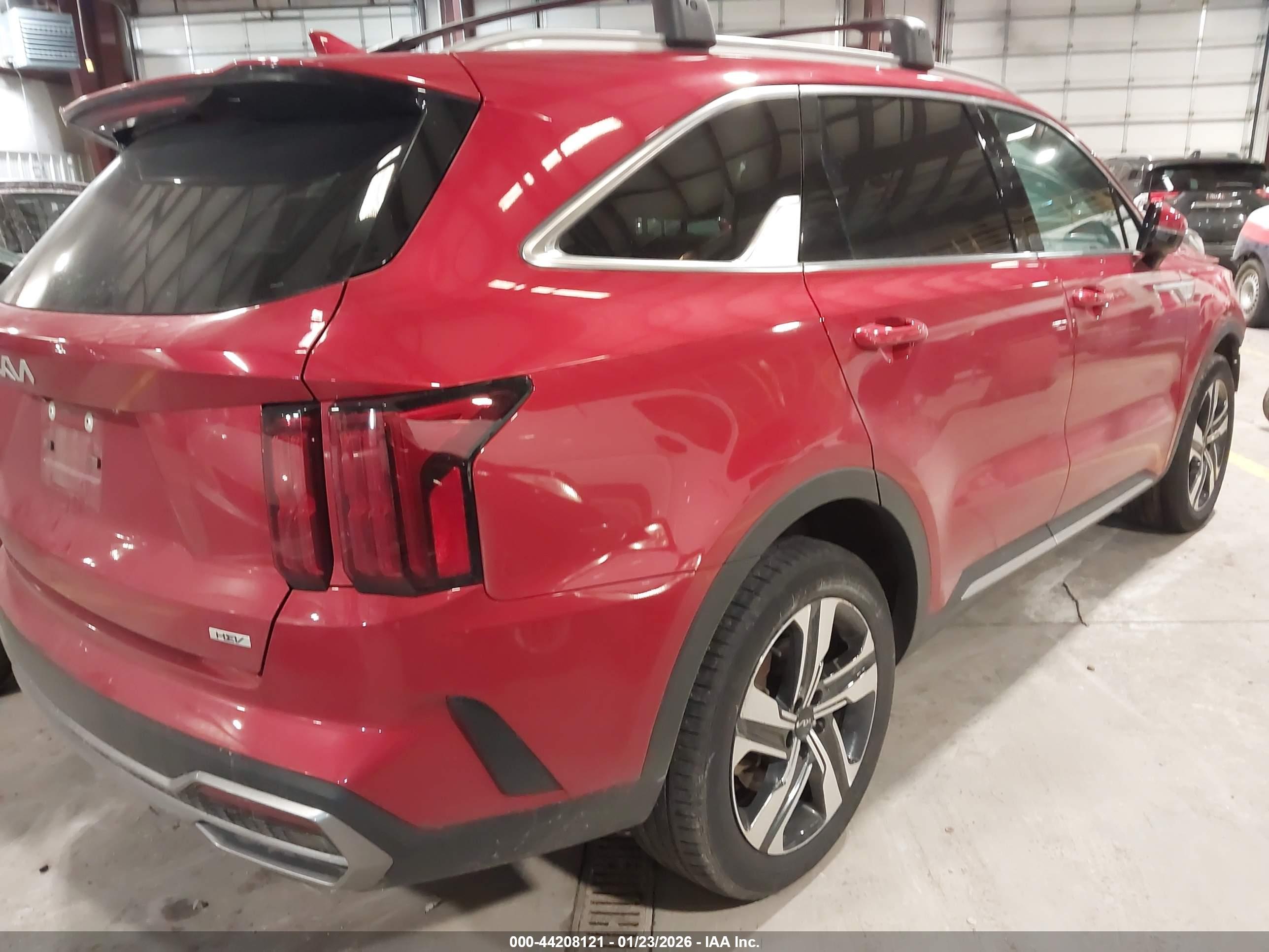 KIA SORENTO image 4