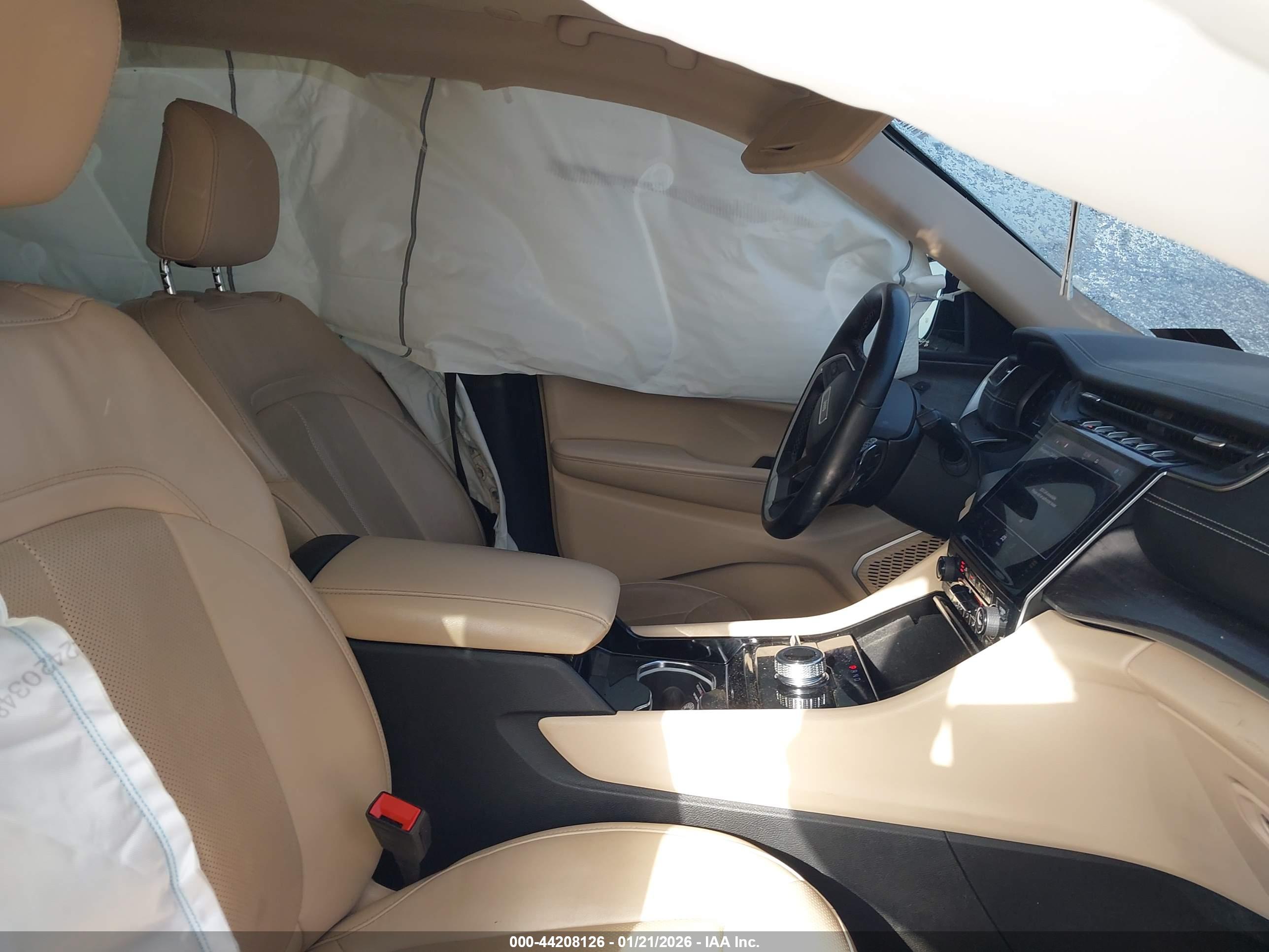 JEEP GRAND image 5