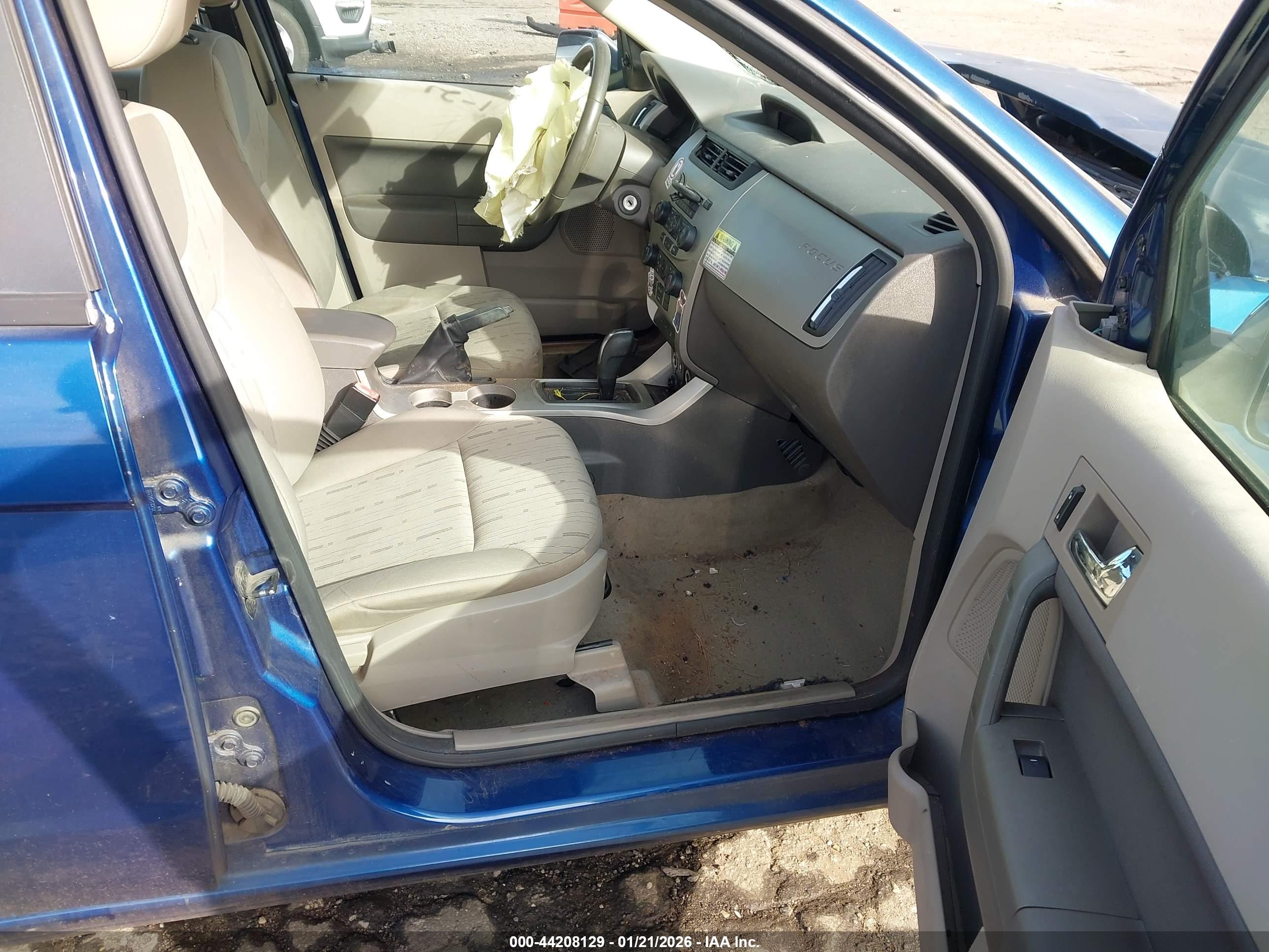 FORD FOCUS image 5
