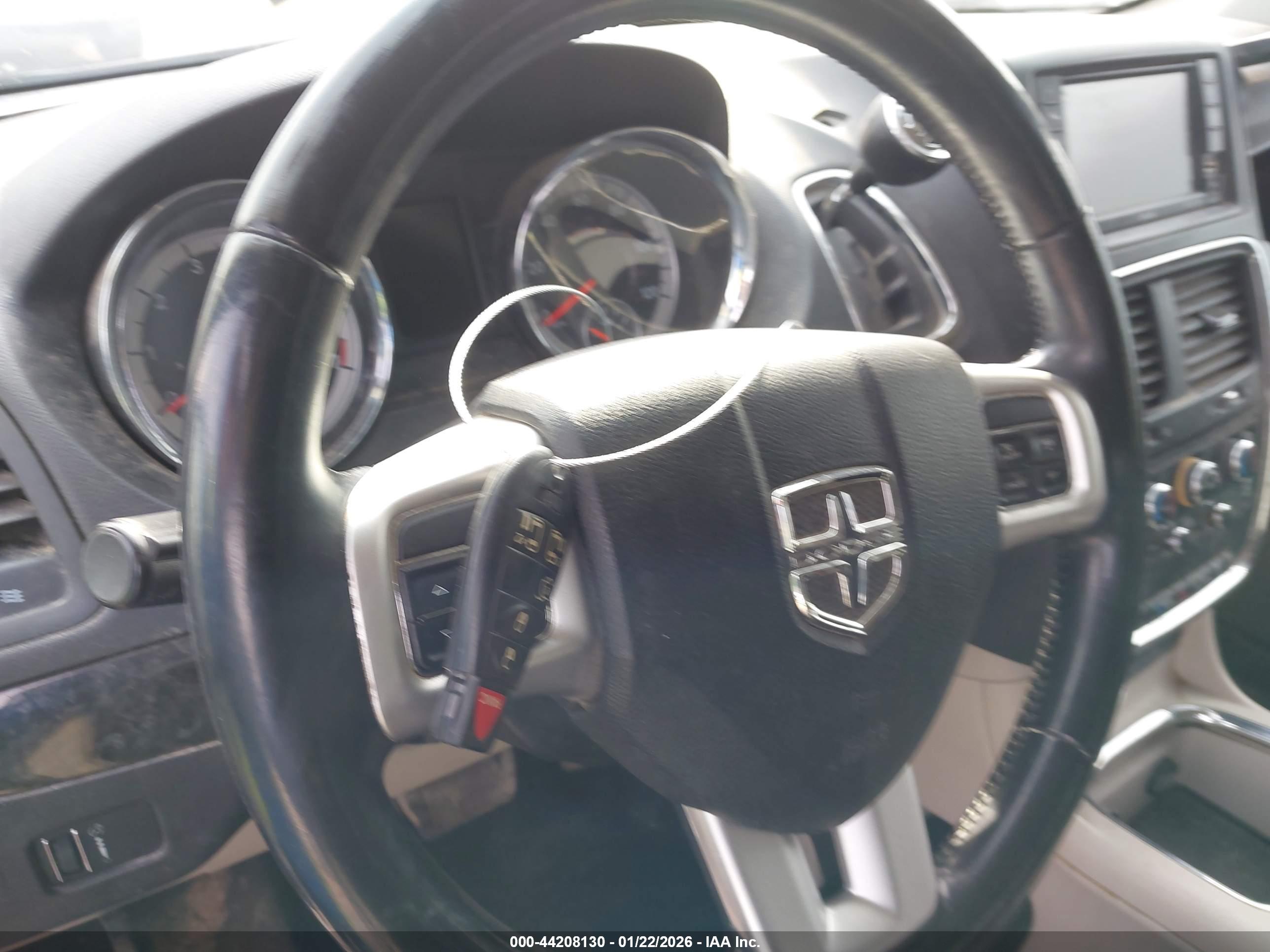 DODGE GRAND image 11
