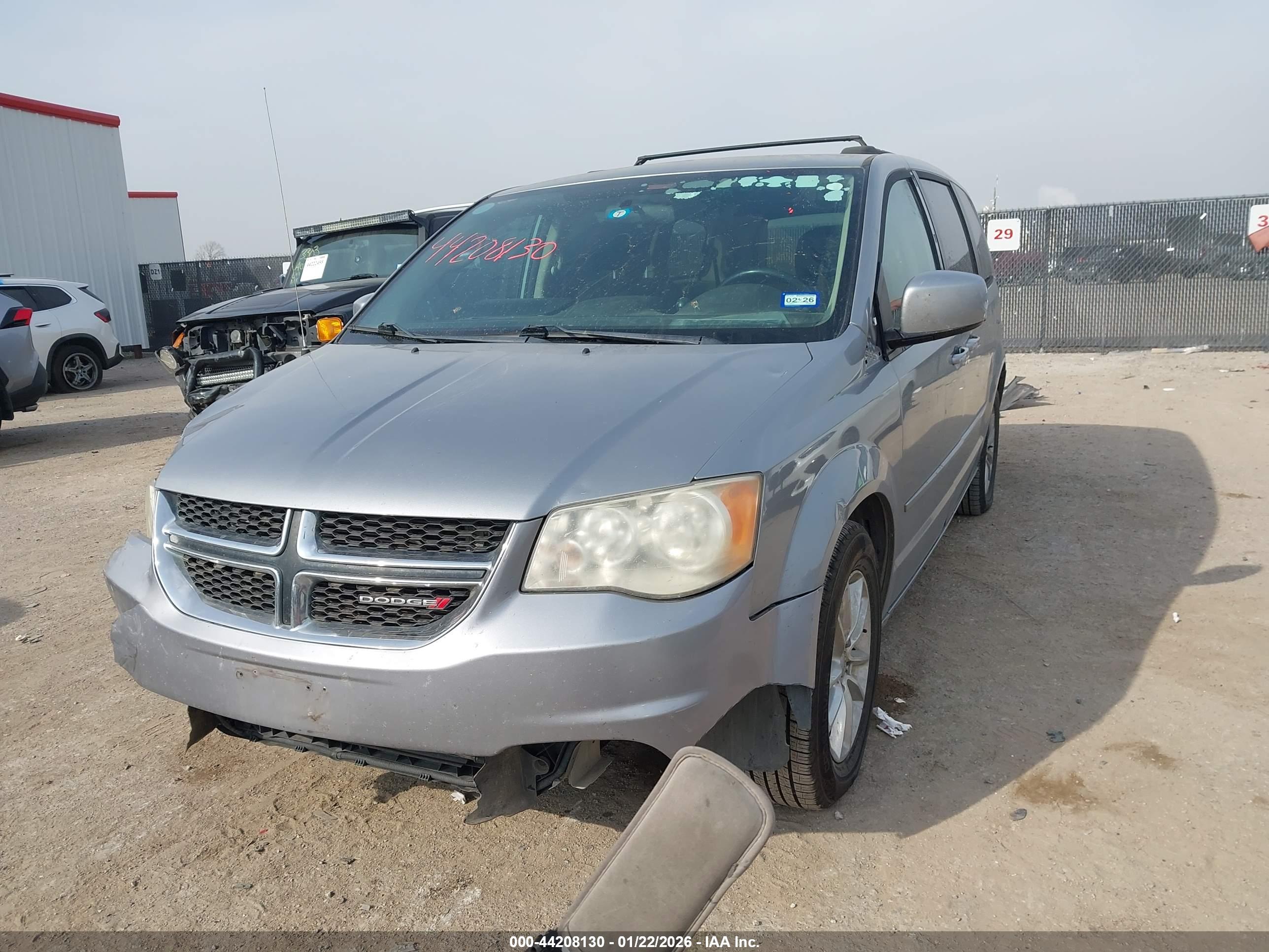 DODGE GRAND image 2