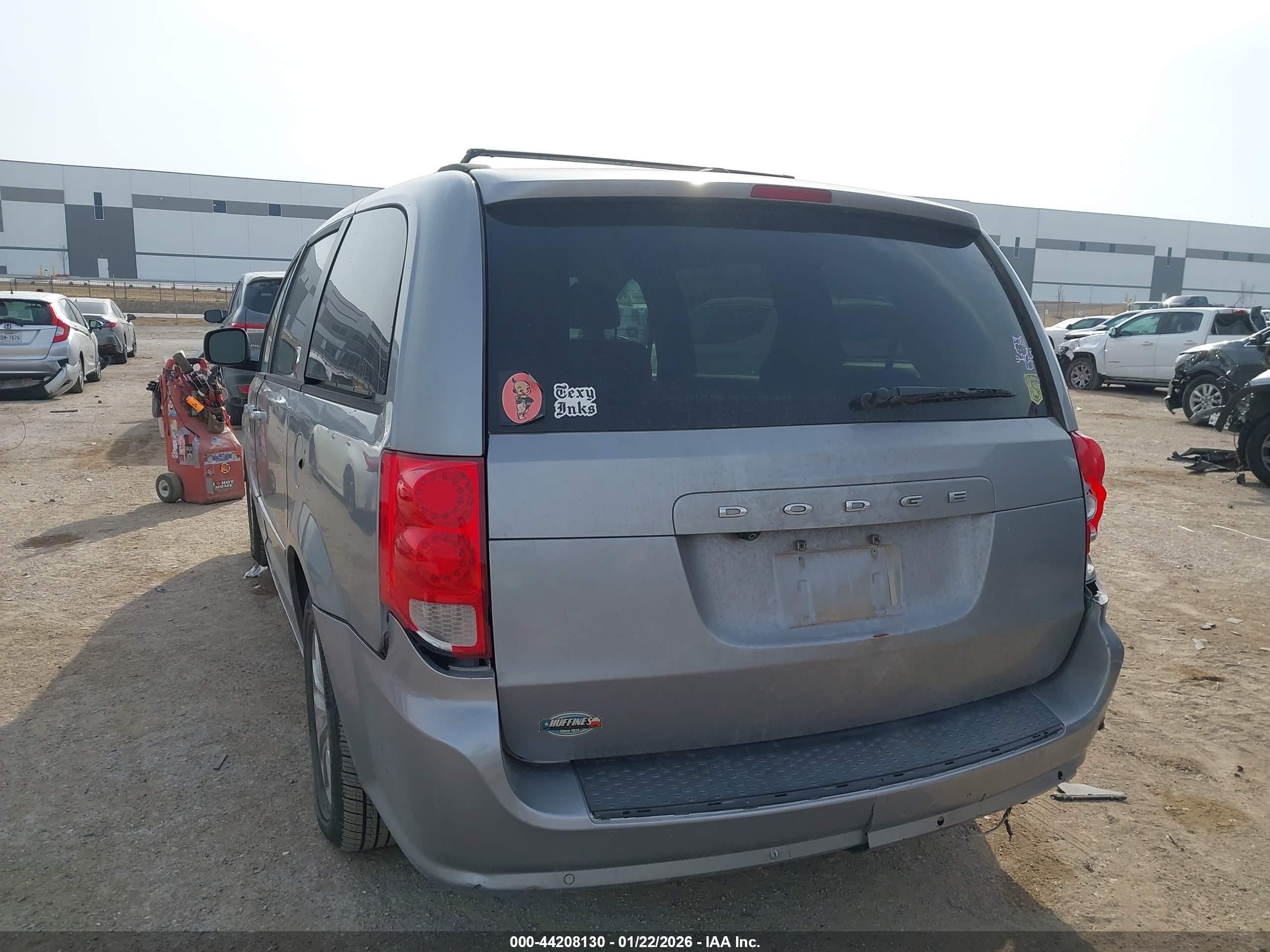 DODGE GRAND image 3