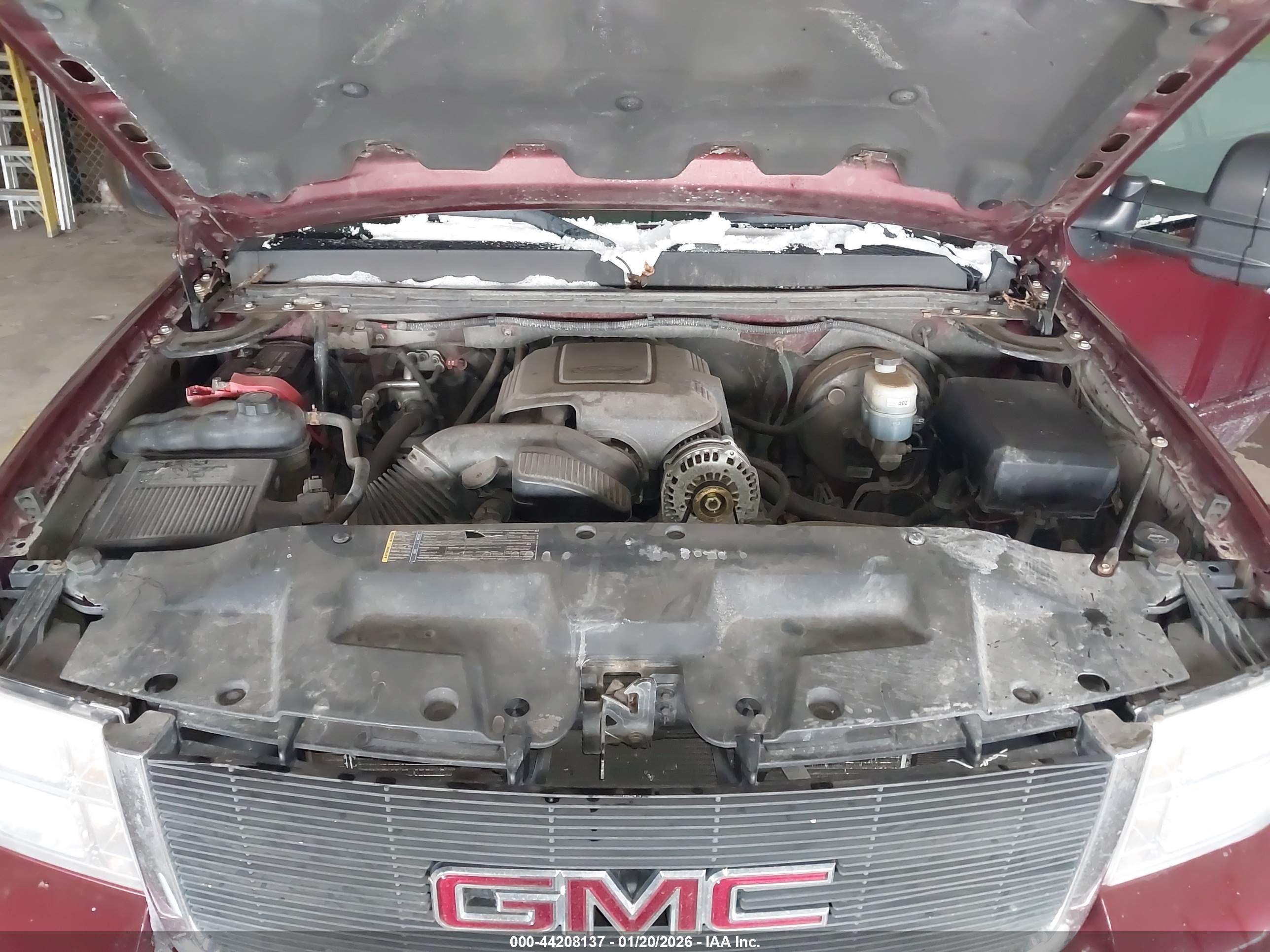 GMC SIERRA image 10