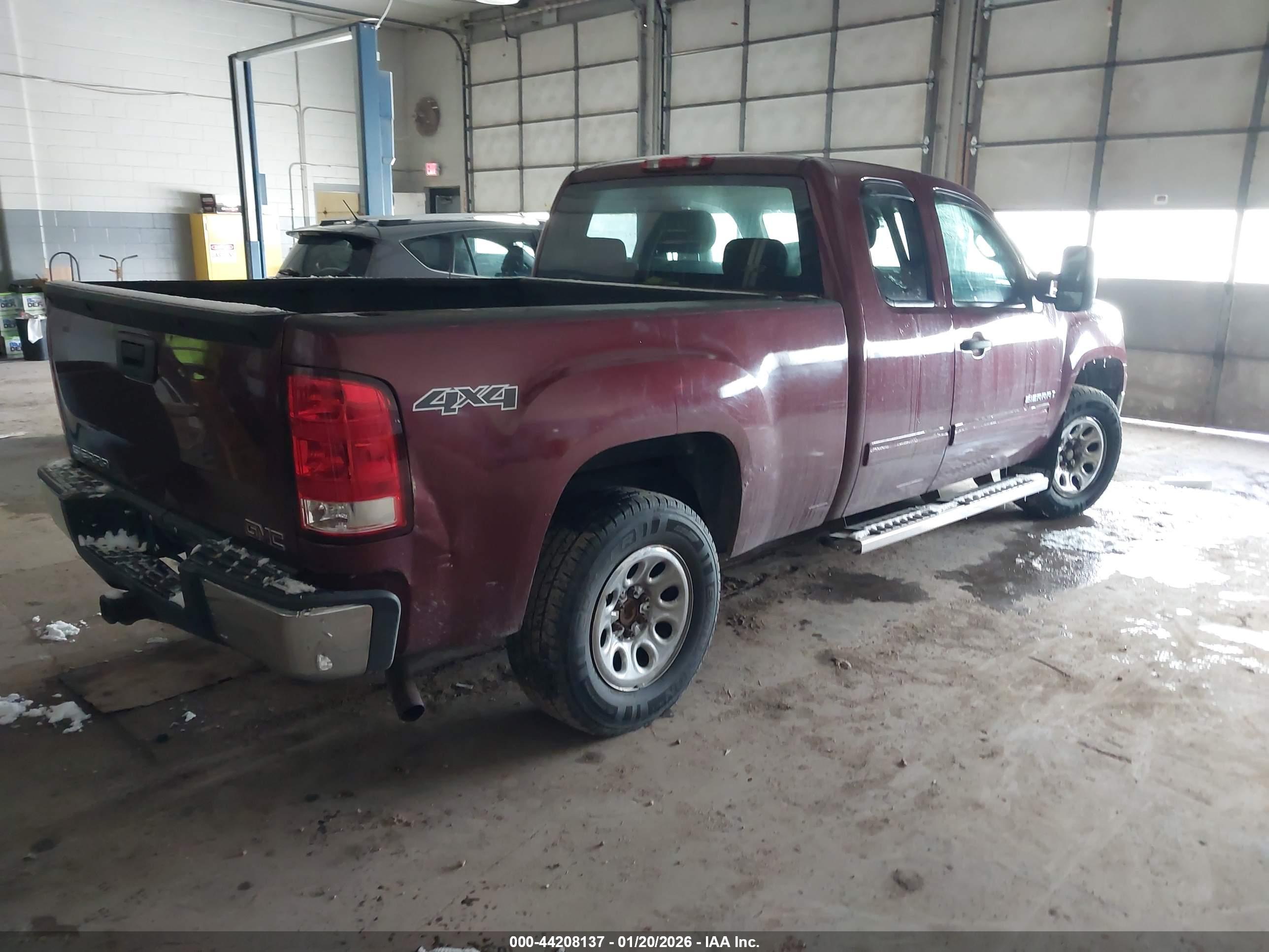 GMC SIERRA image 4