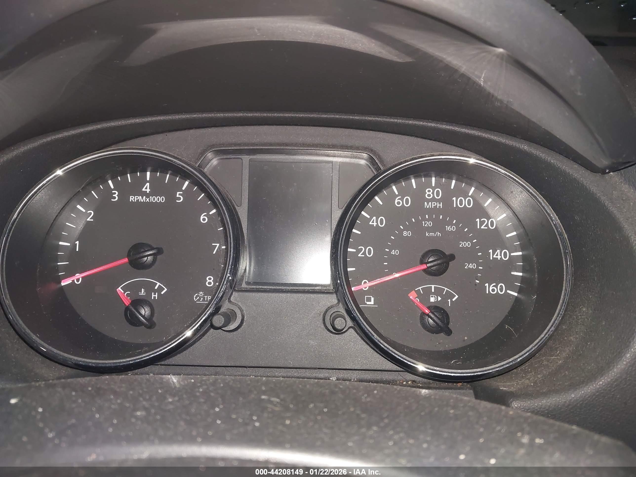 NISSAN ROGUE image 7