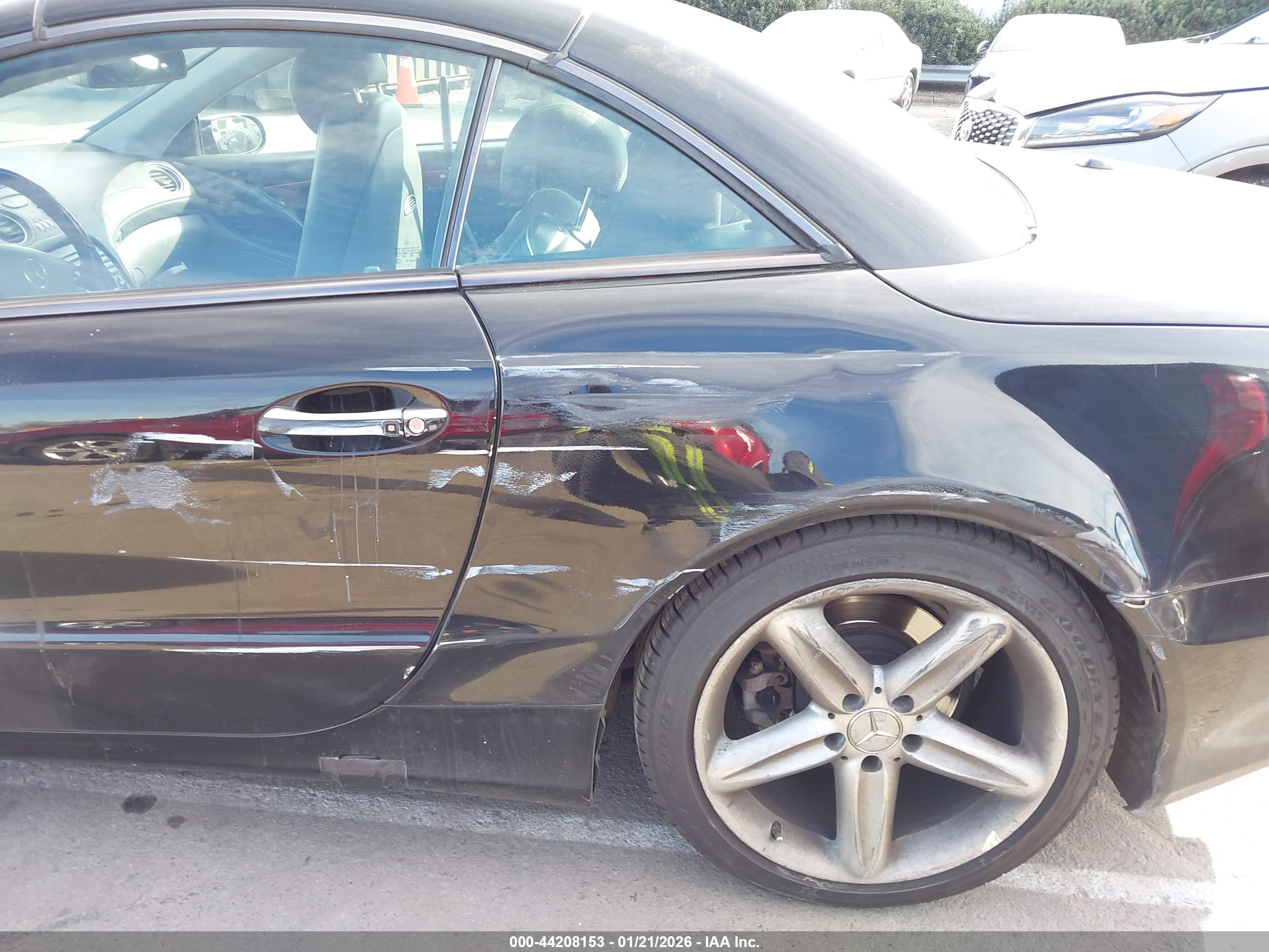 MERCEDES-BENZ SL image 6