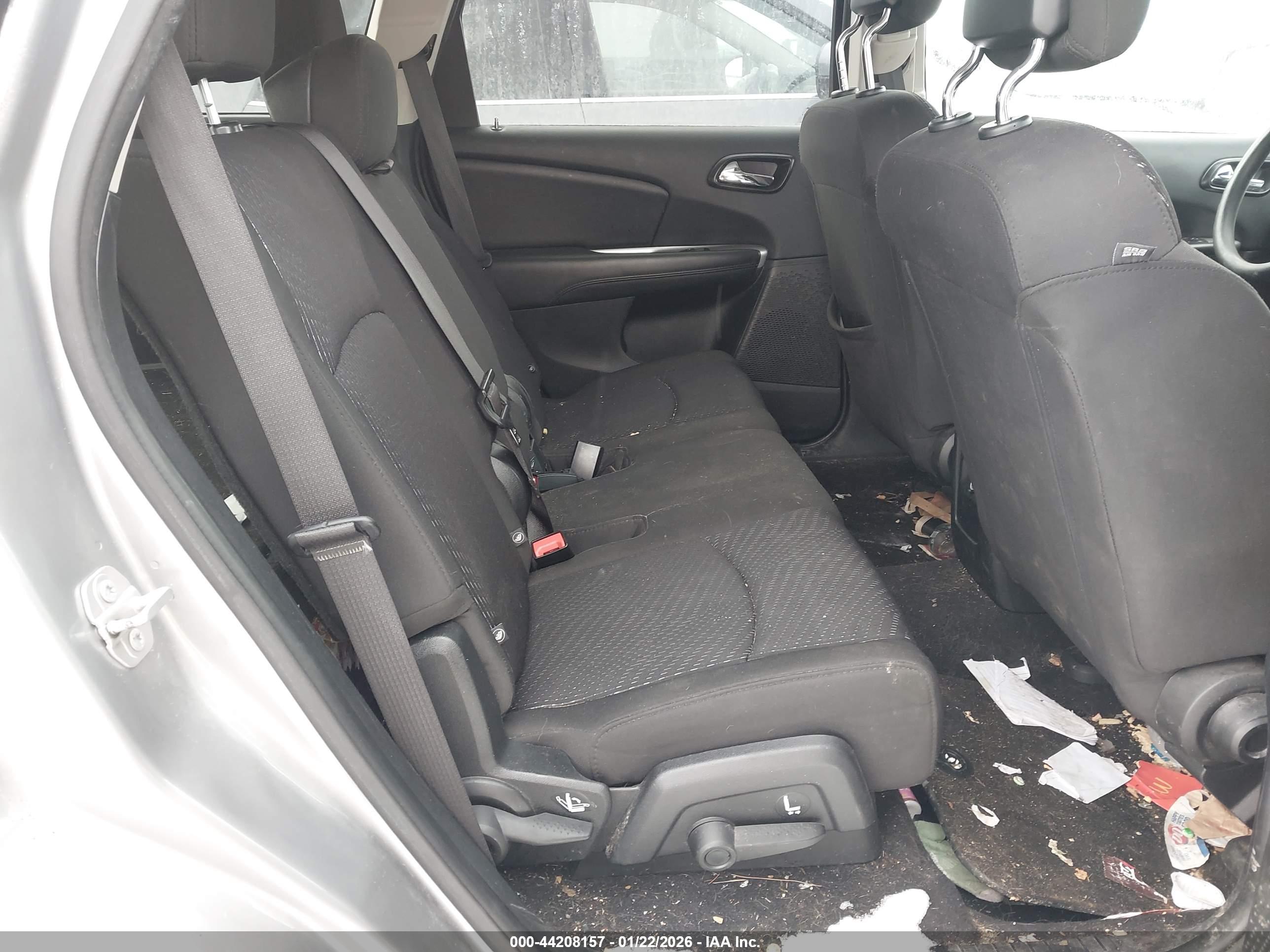 DODGE JOURNEY image 8
