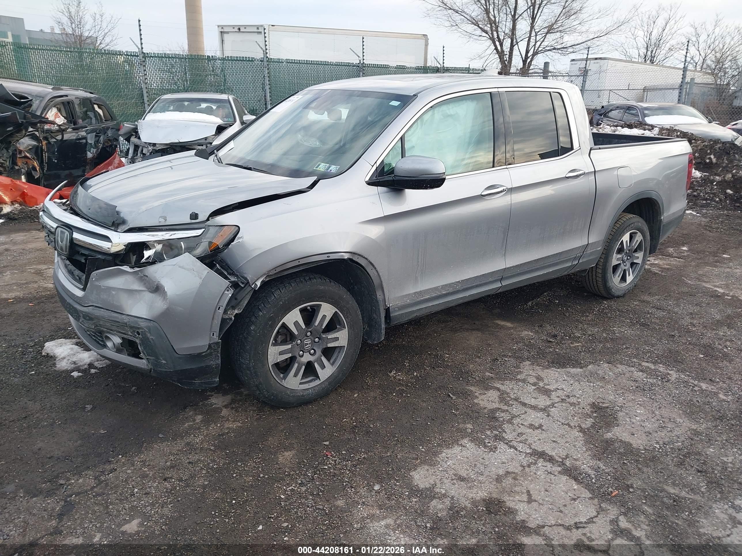 HONDA RIDGELINE image 2