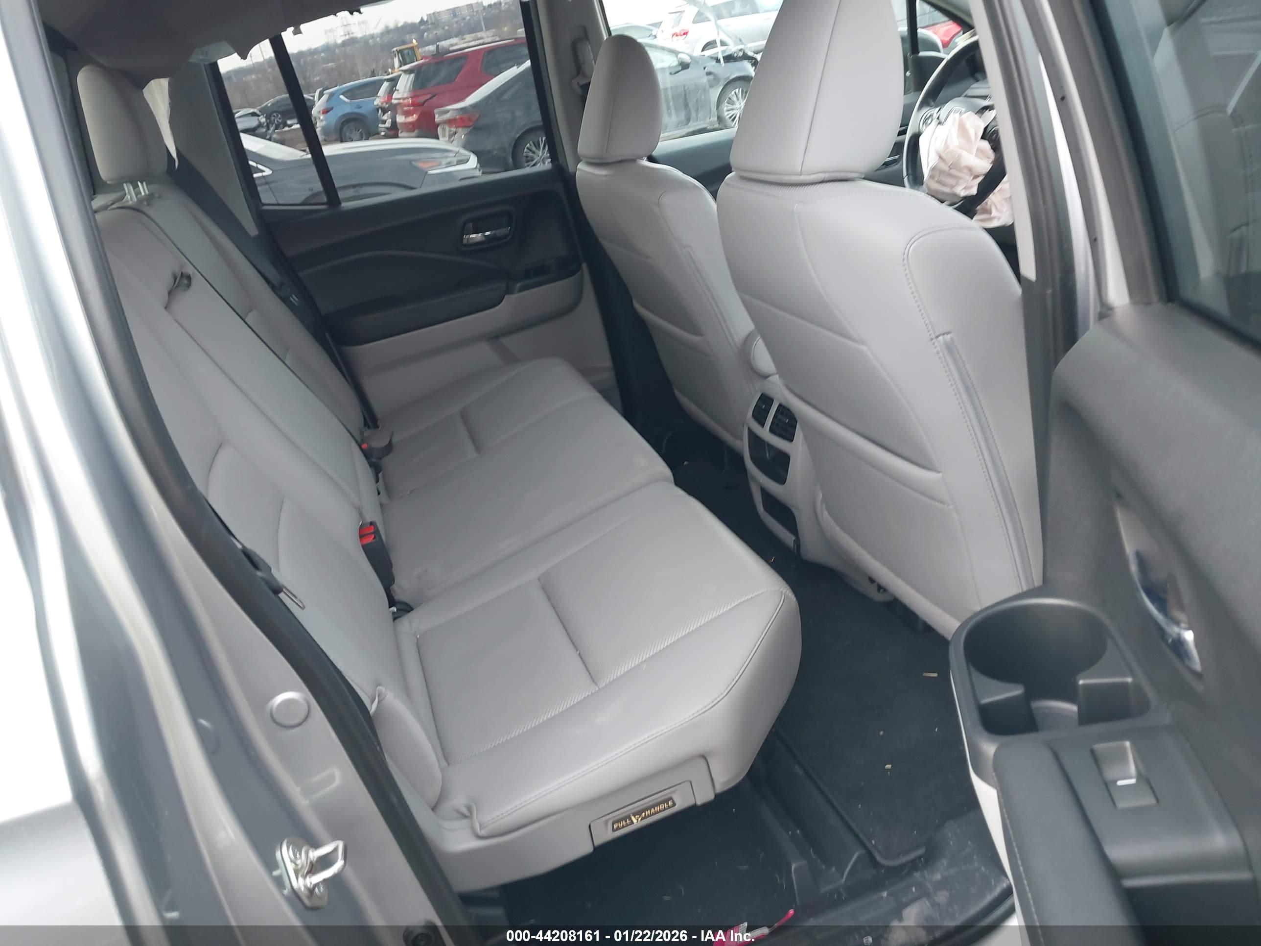 HONDA RIDGELINE image 8