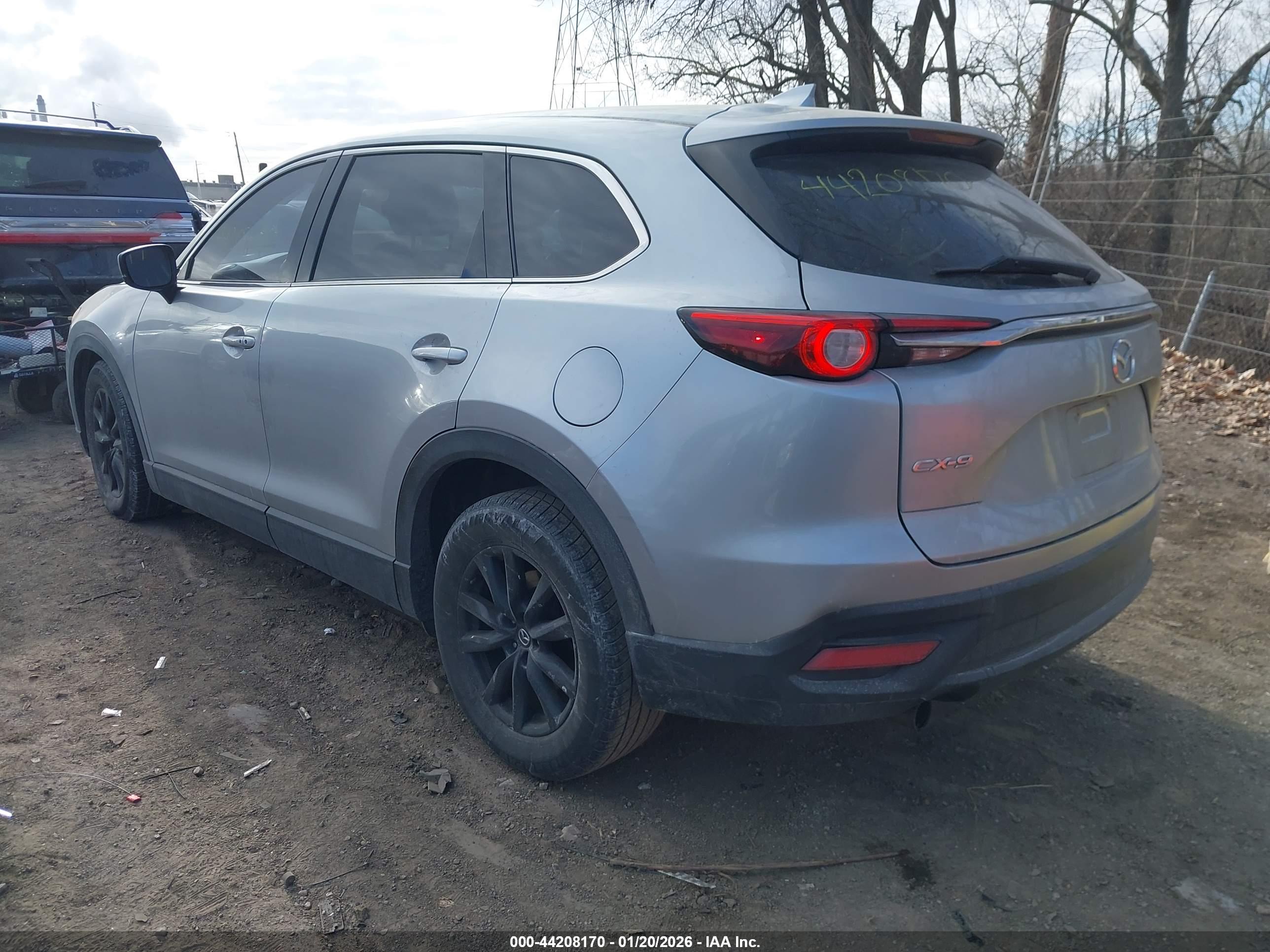 MAZDA CX-9 image 3