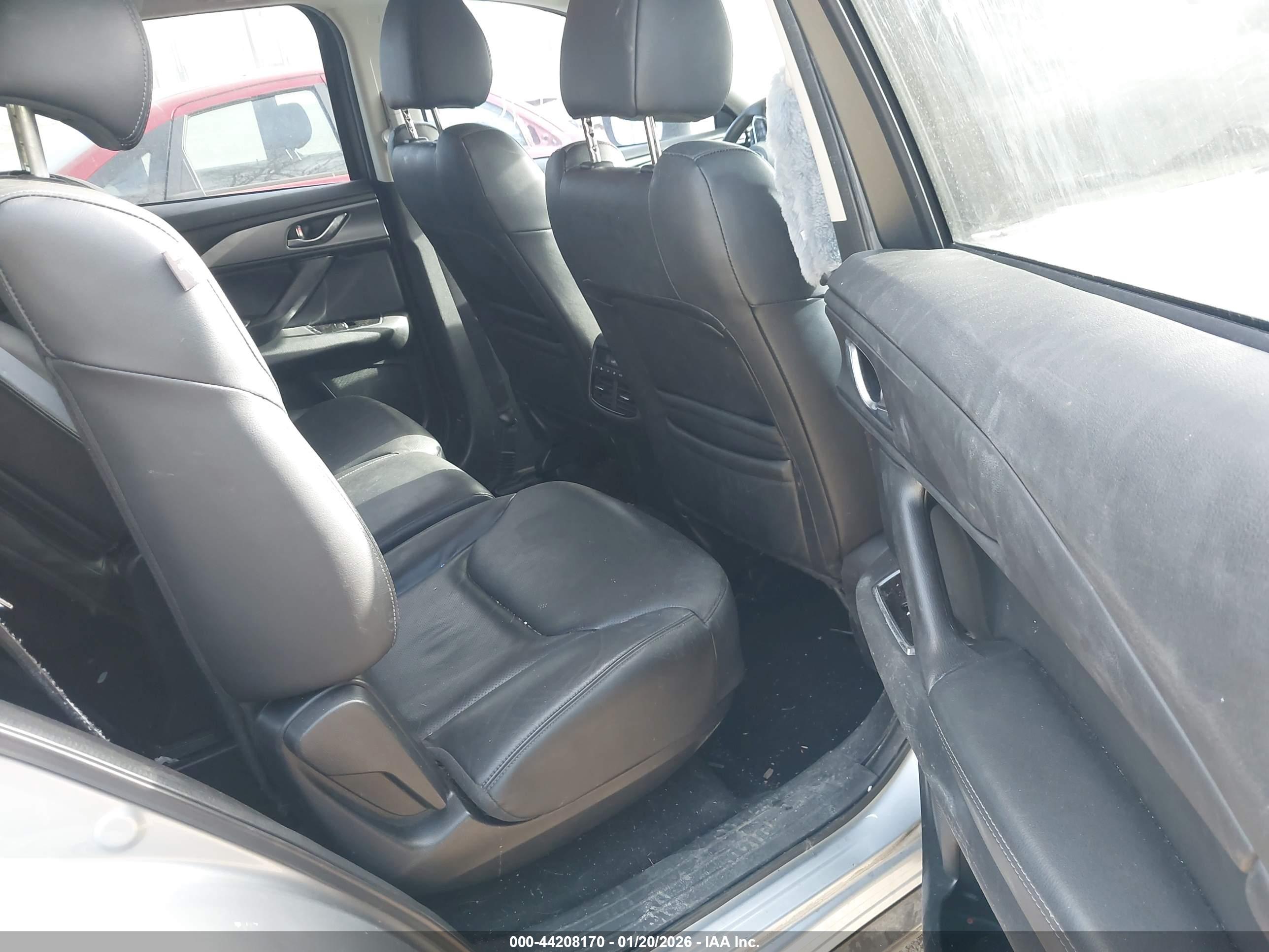 MAZDA CX-9 image 8