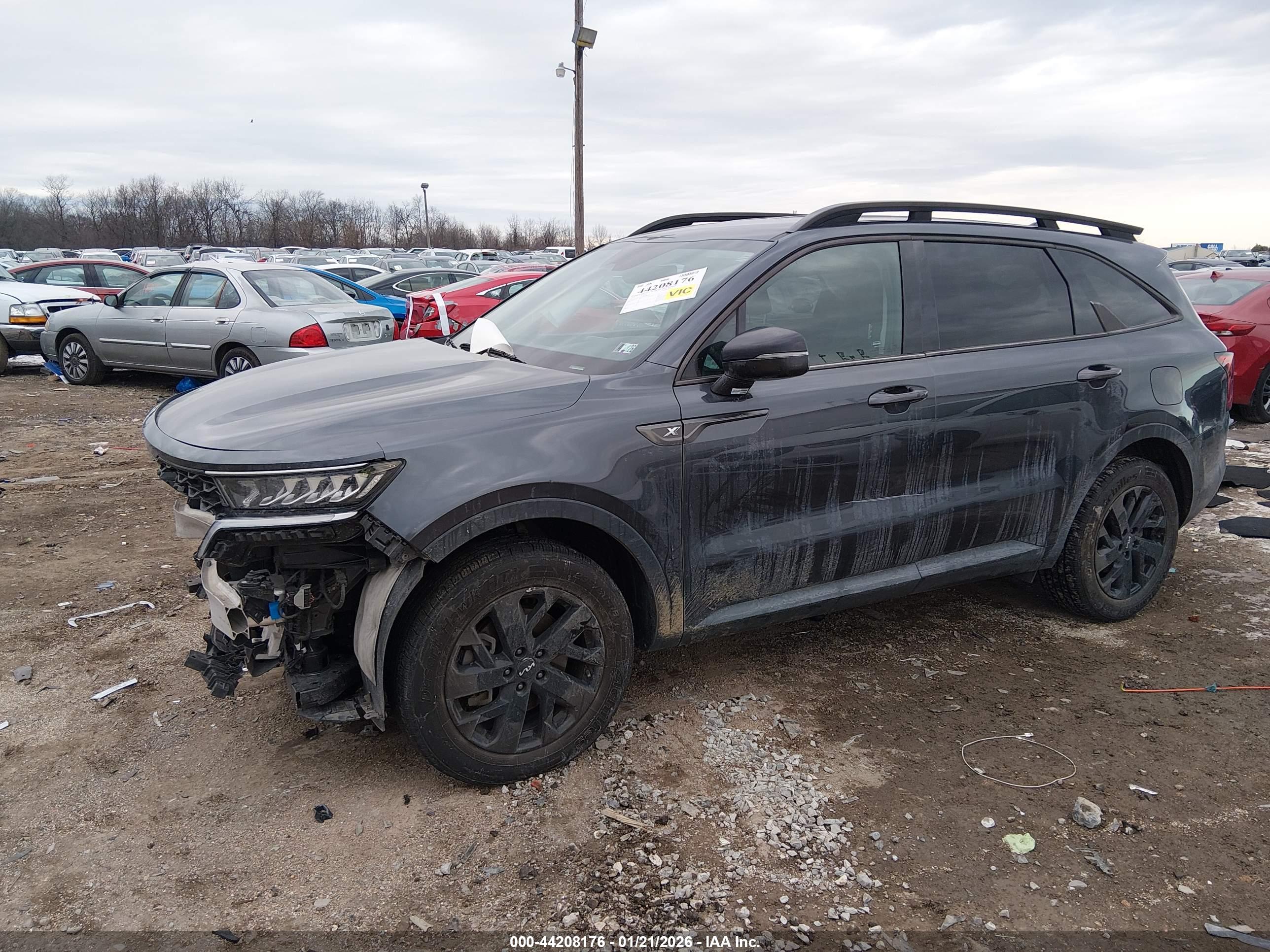 KIA SORENTO image 2