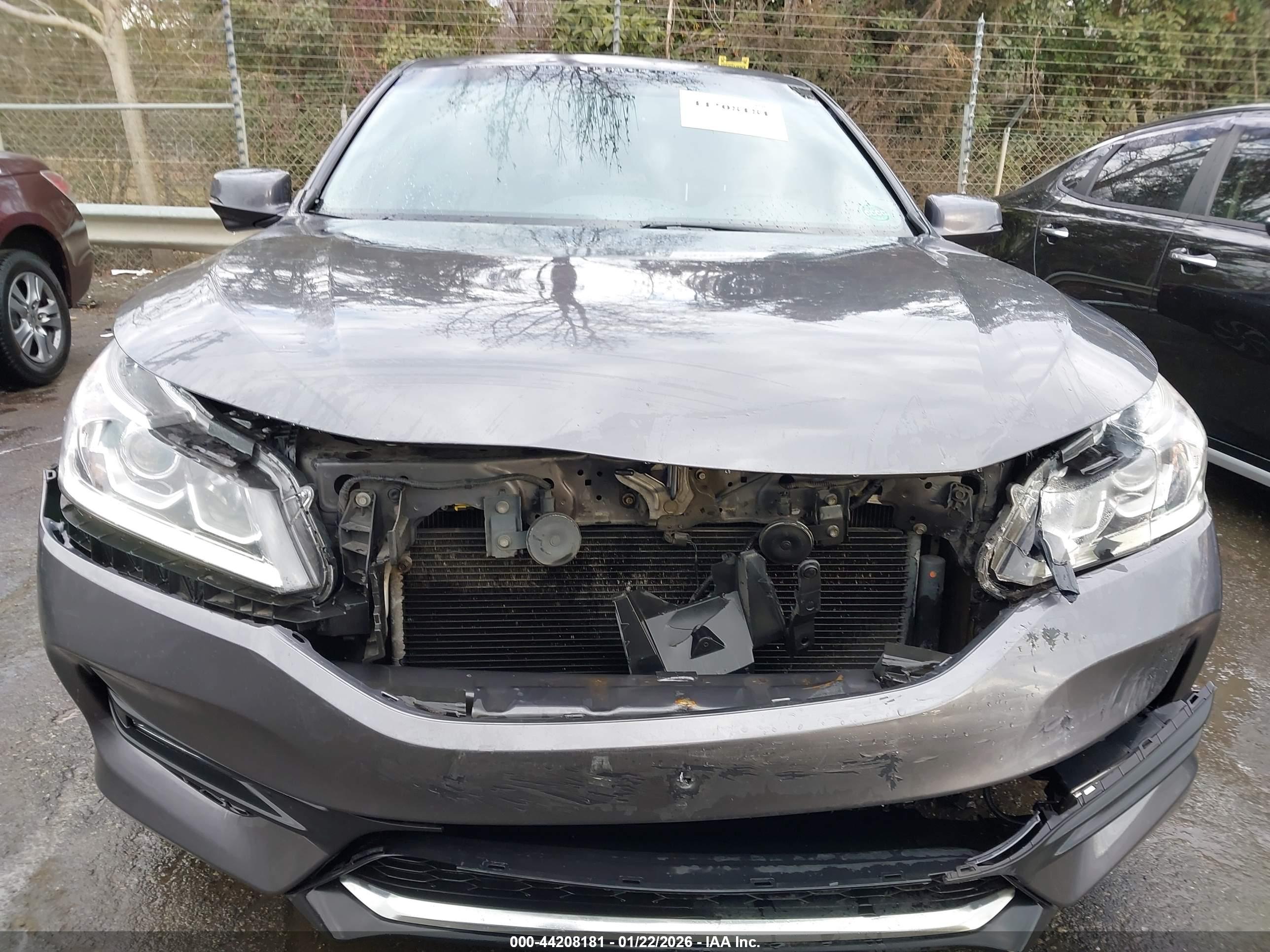 HONDA ACCORD image 6