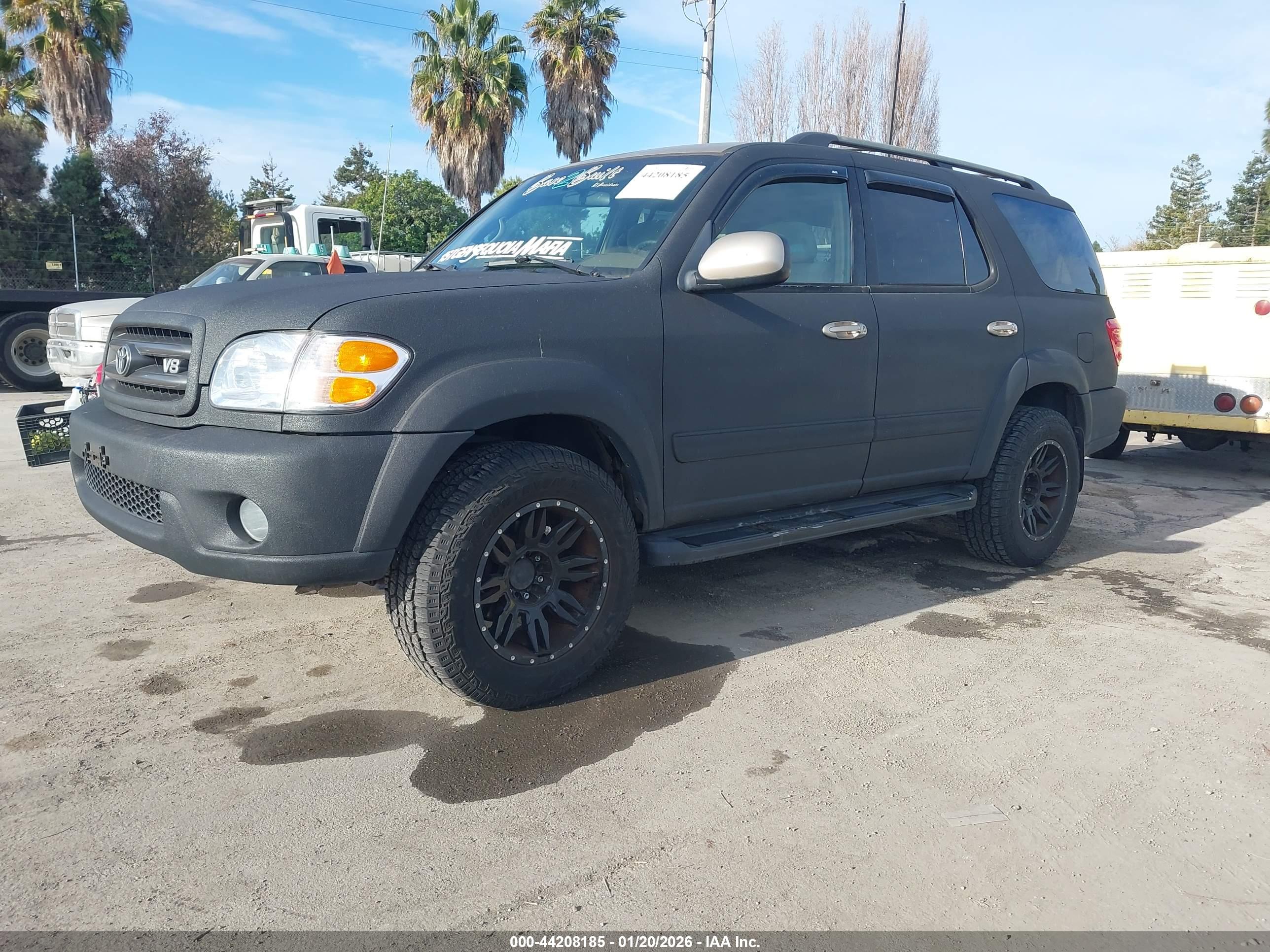 TOYOTA SEQUOIA image 2