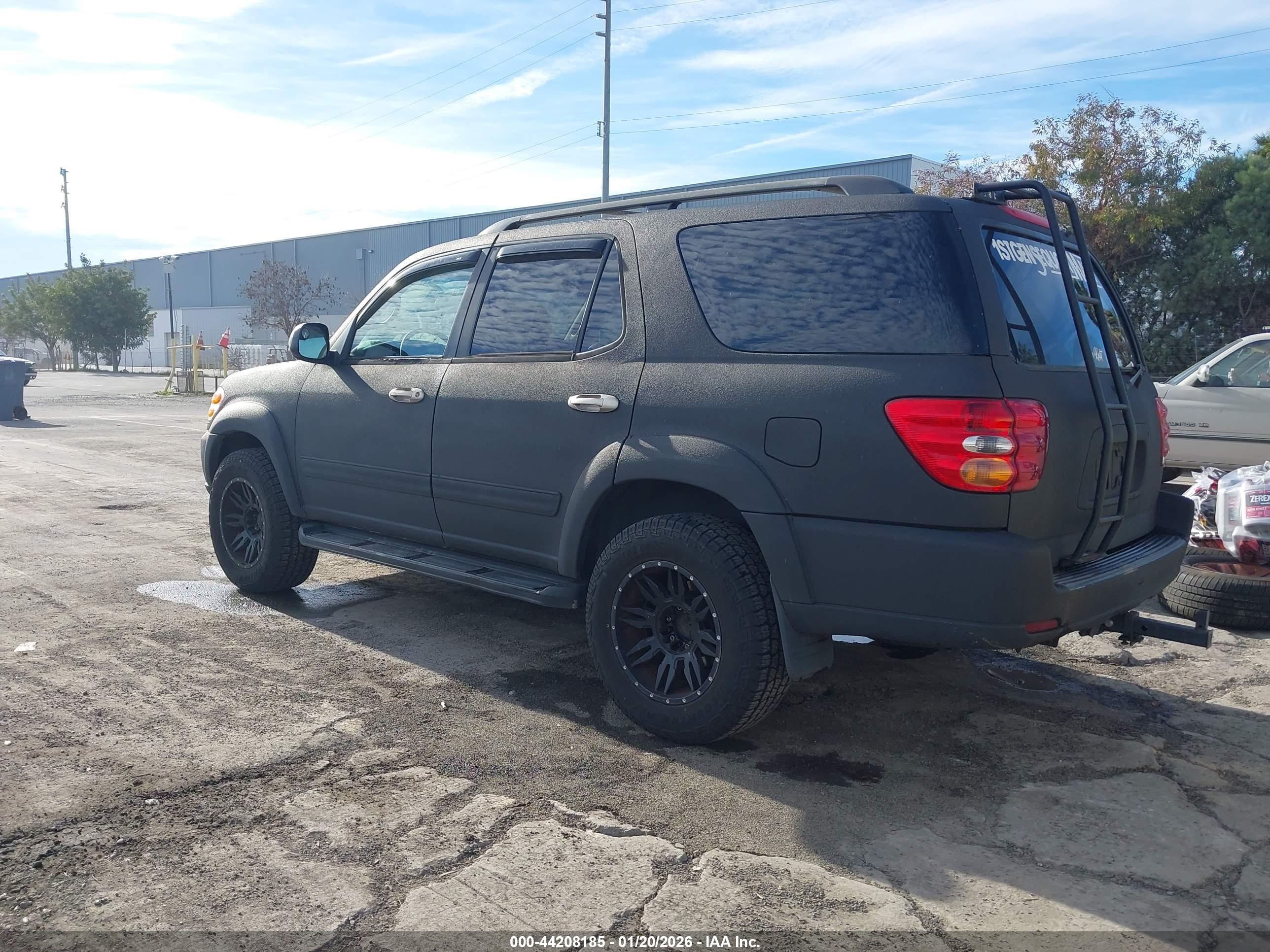 TOYOTA SEQUOIA image 3