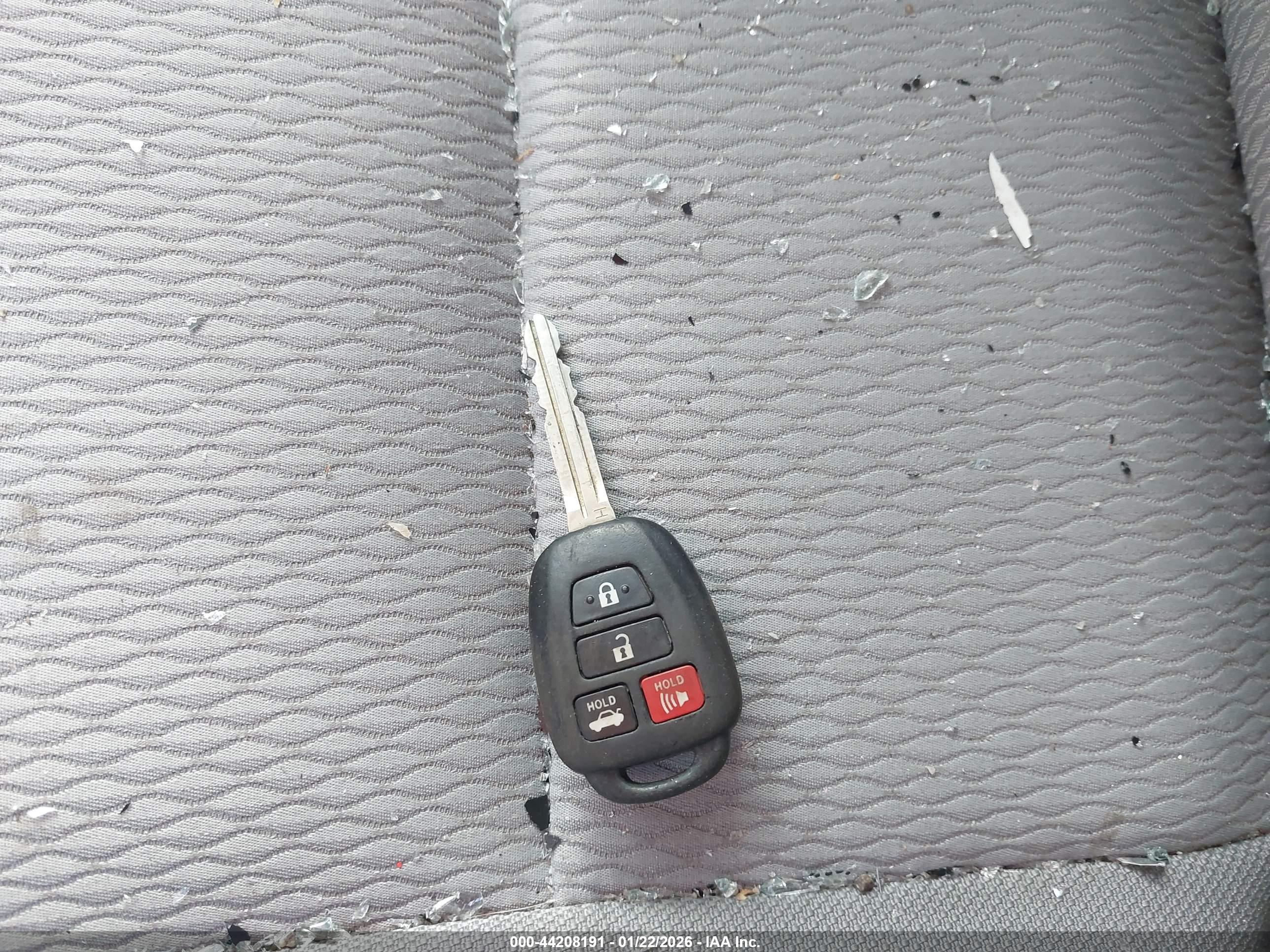 TOYOTA COROLLA image 11