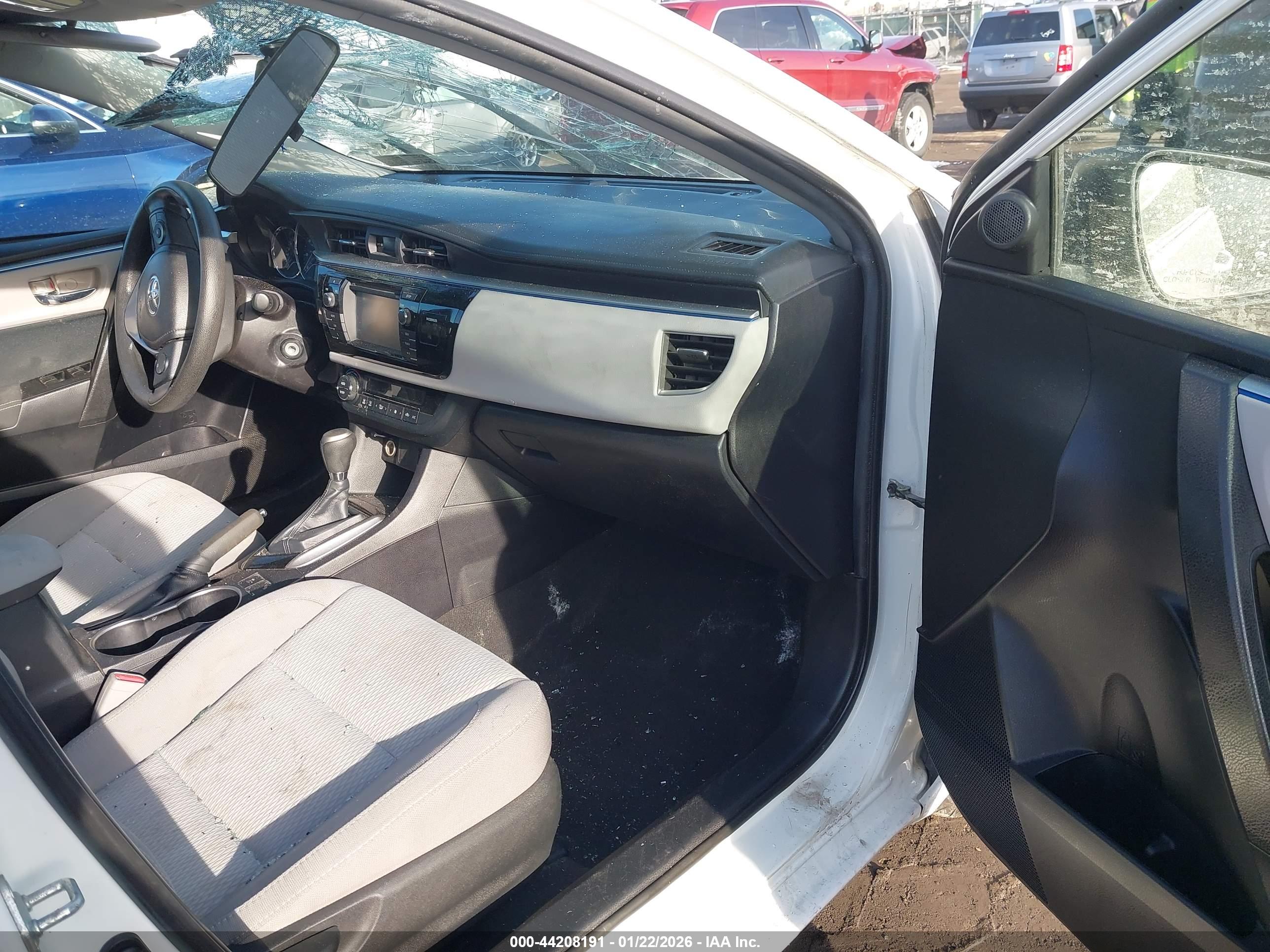 TOYOTA COROLLA image 5