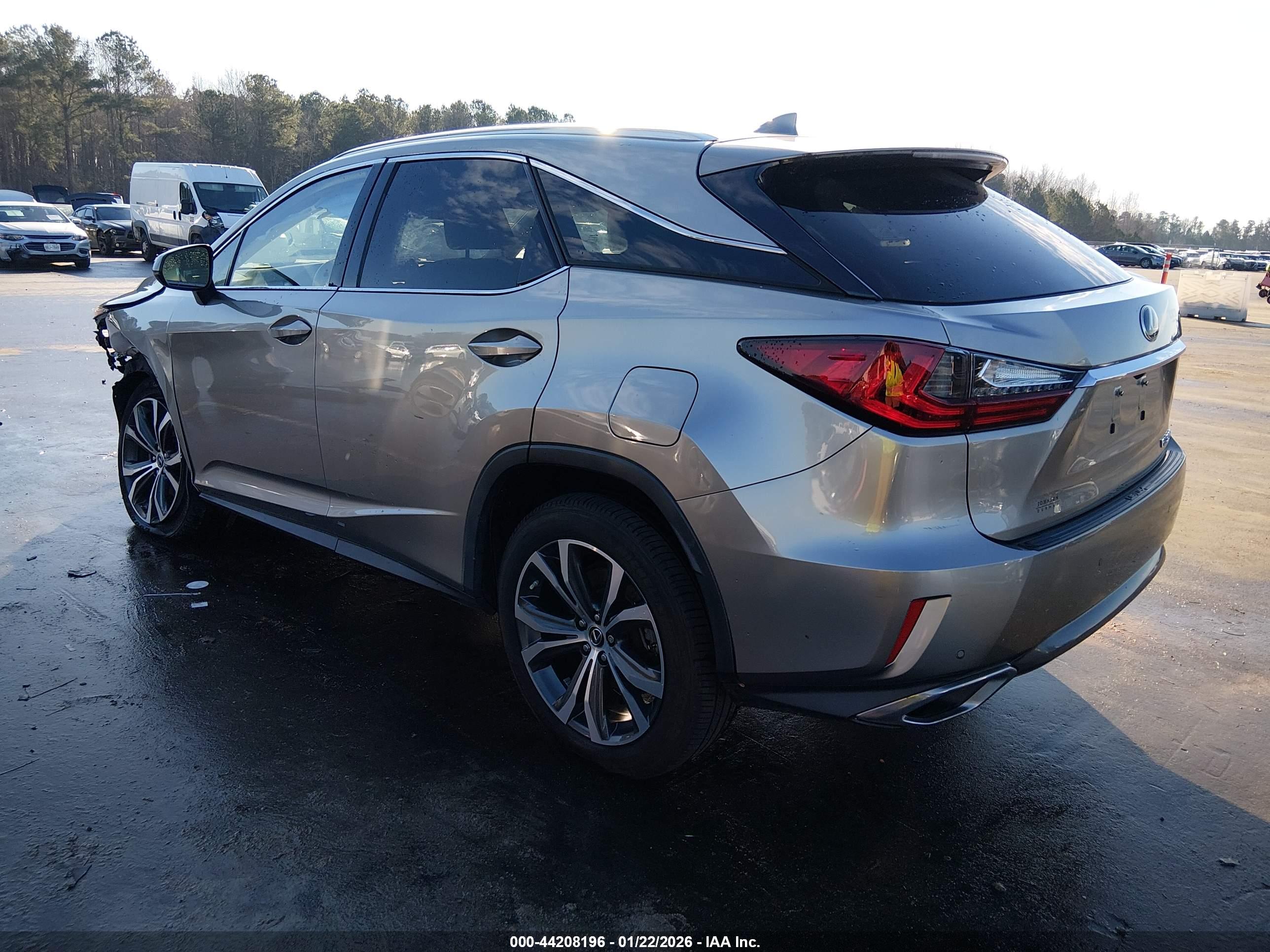 LEXUS RX image 3