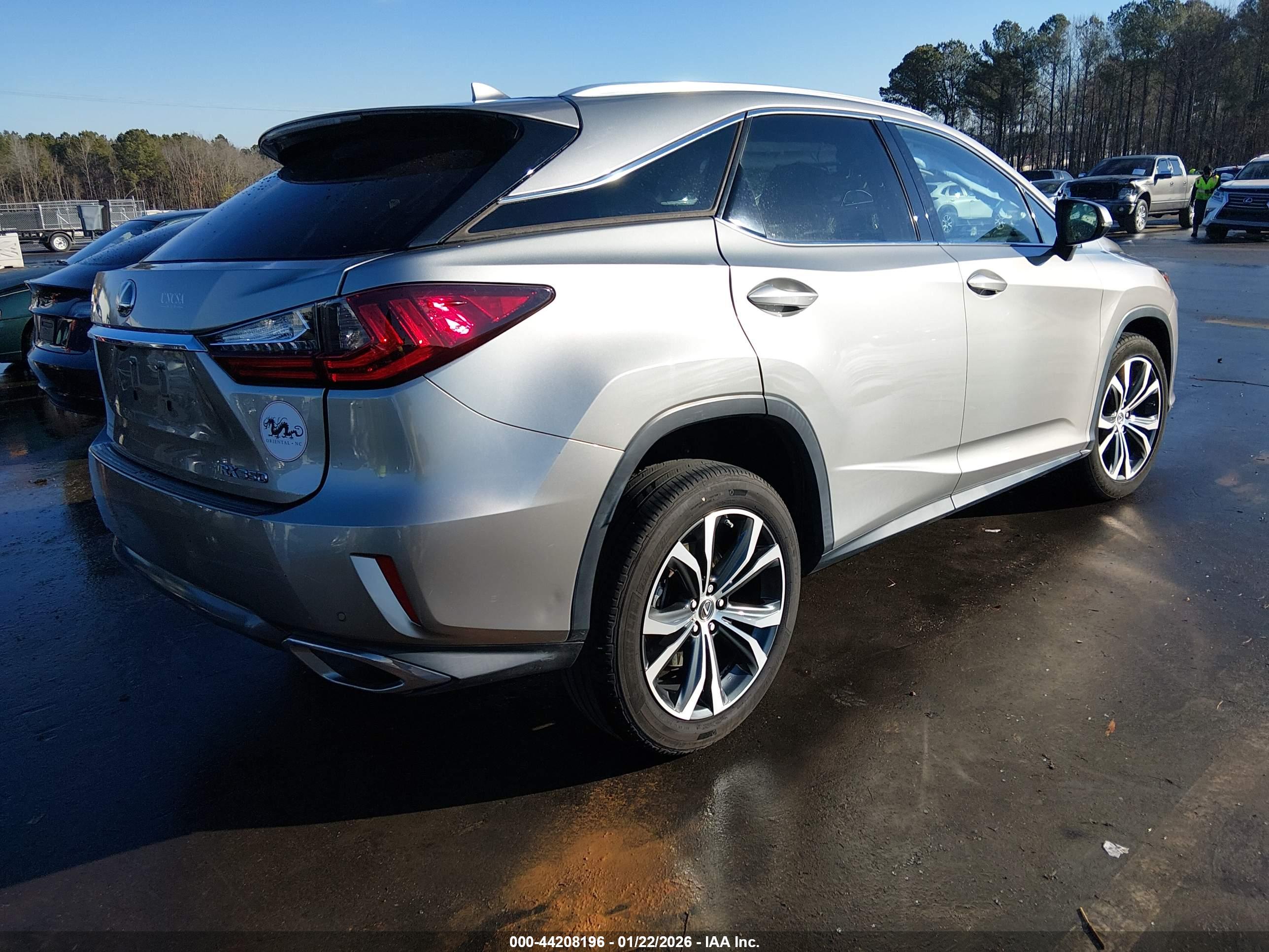 LEXUS RX image 4