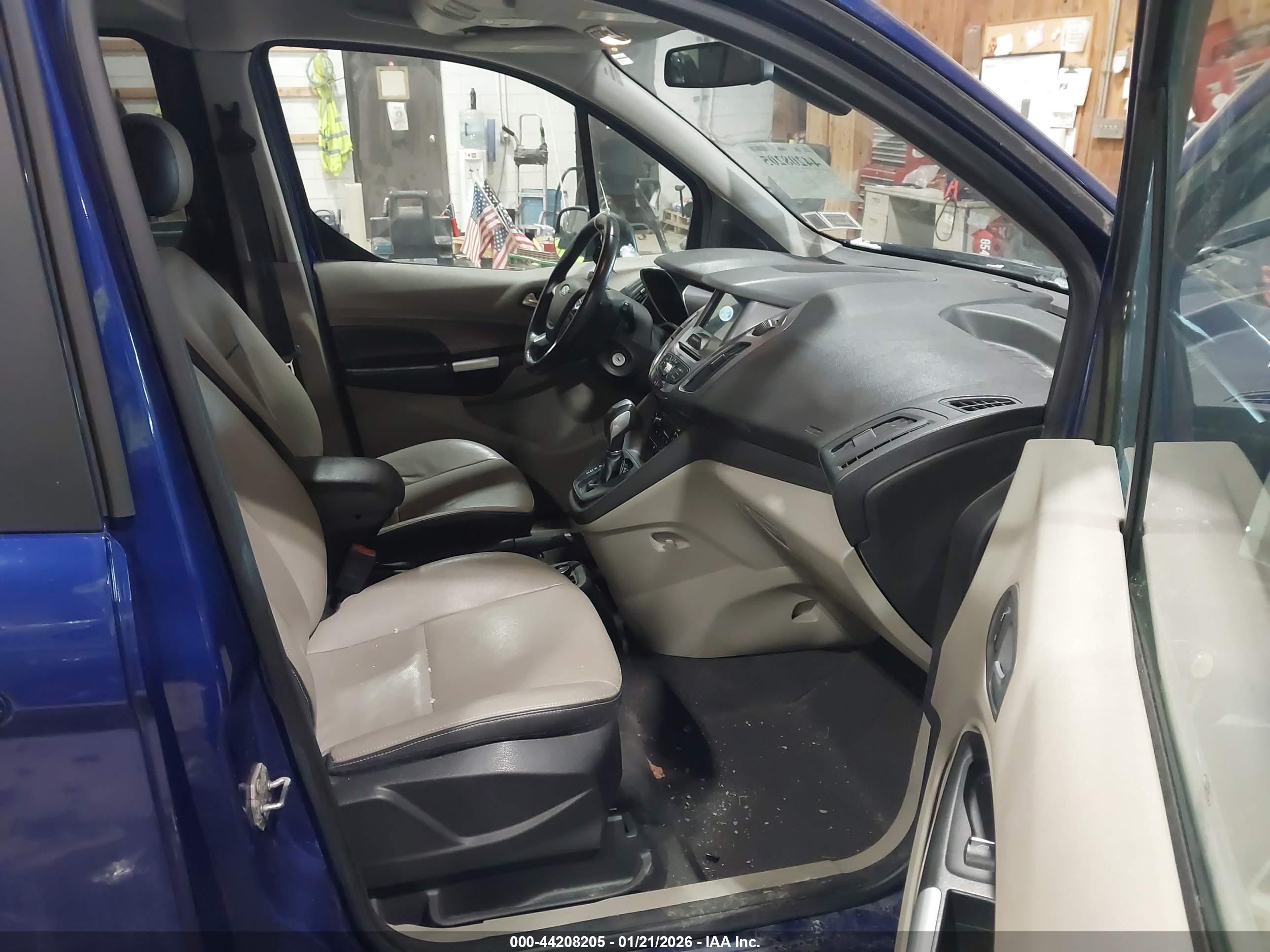 FORD TRANSIT image 5