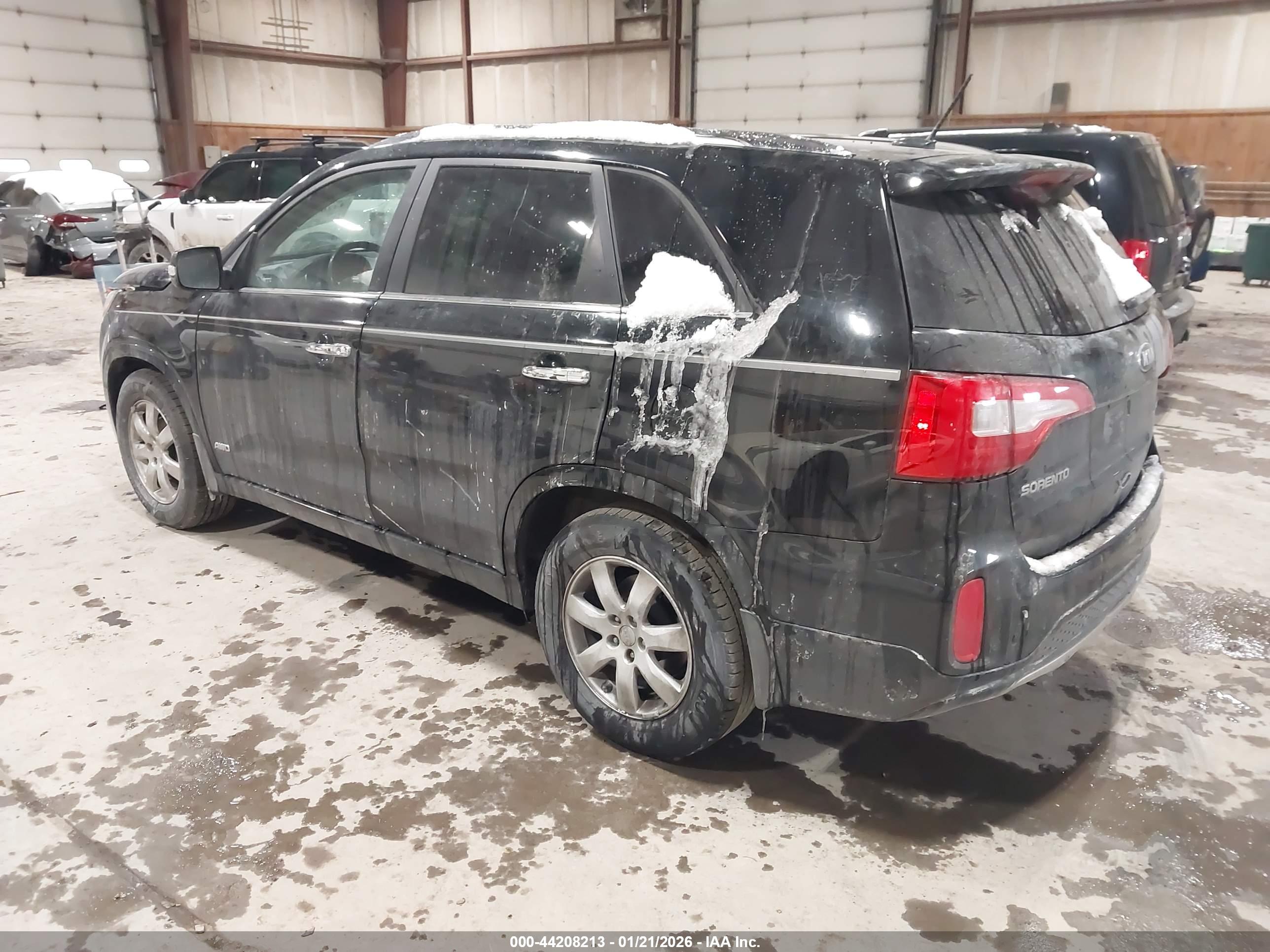 KIA SORENTO image 3