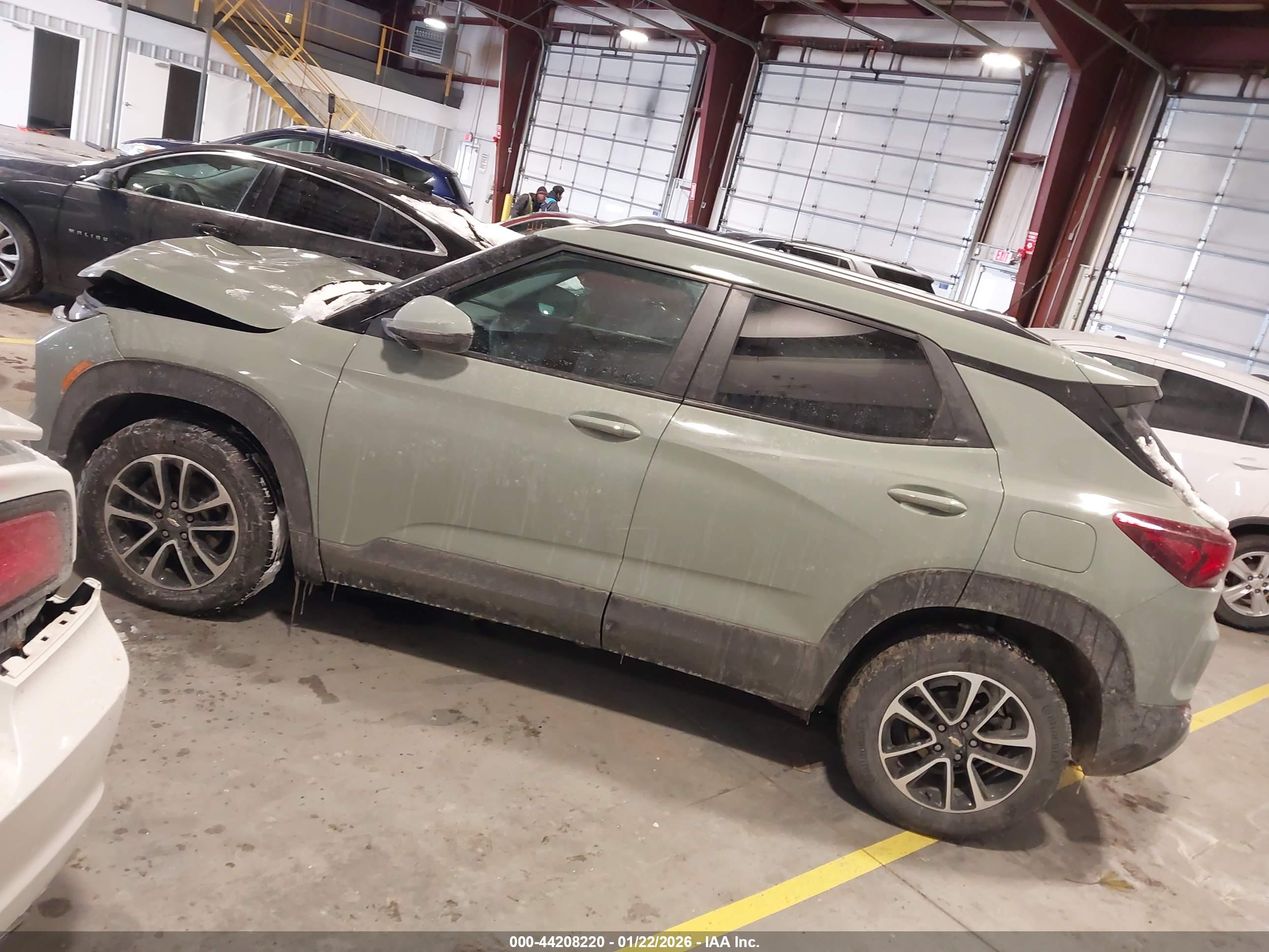 CHEVROLET TRAILBLAZER image 3