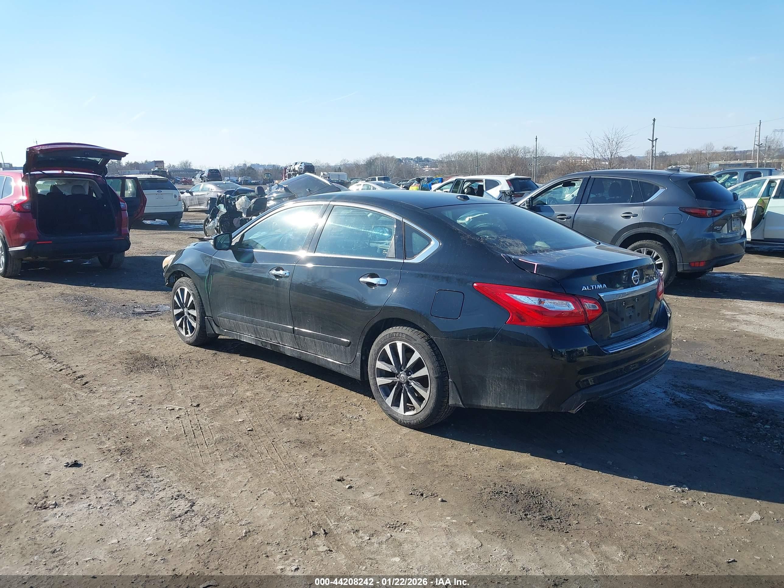 NISSAN ALTIMA image 3