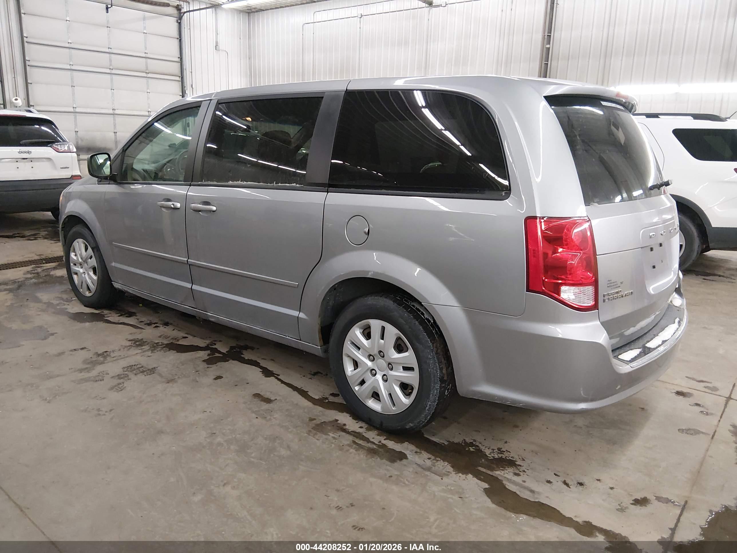 DODGE GRAND image 3