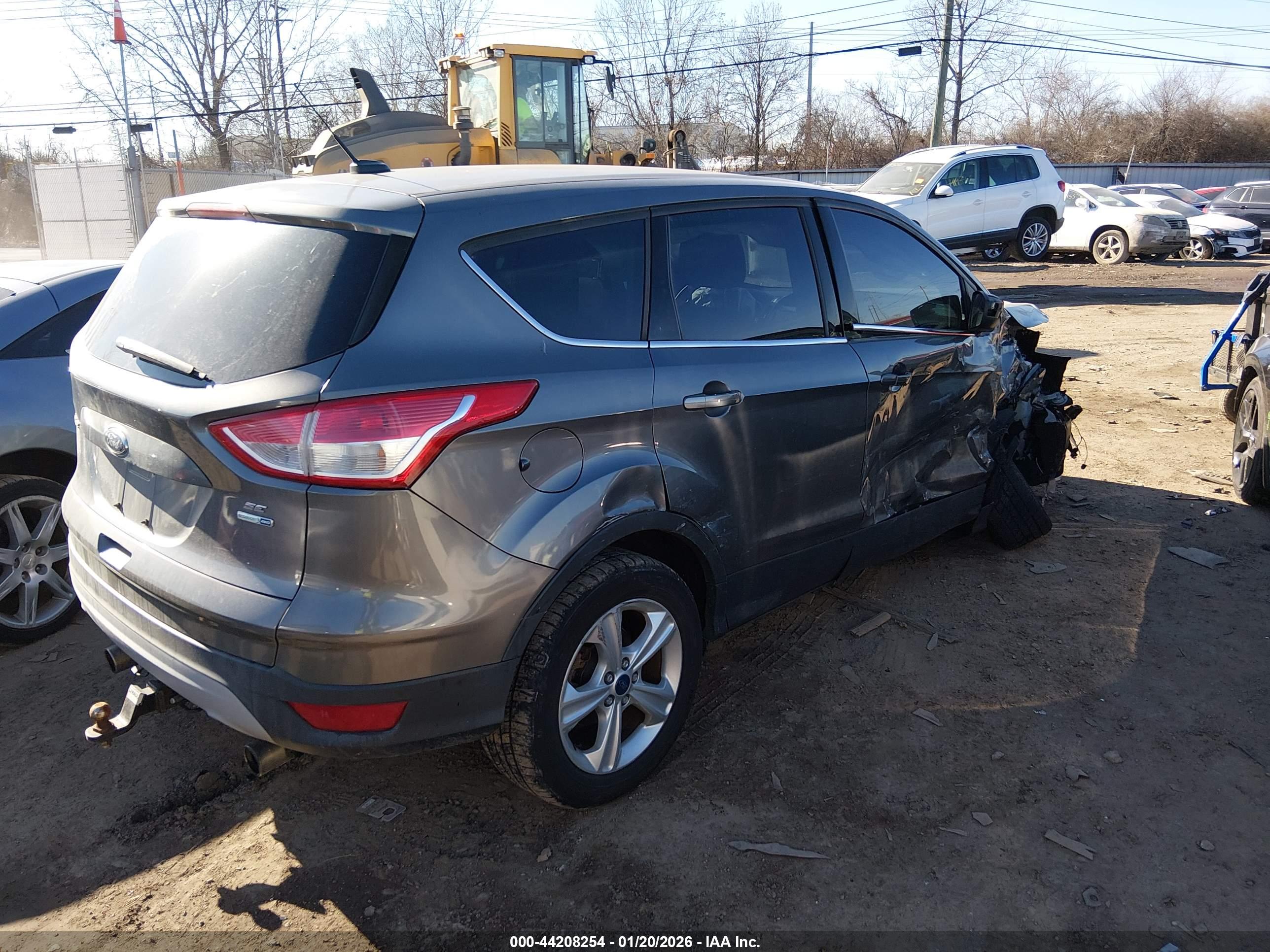 FORD ESCAPE image 4