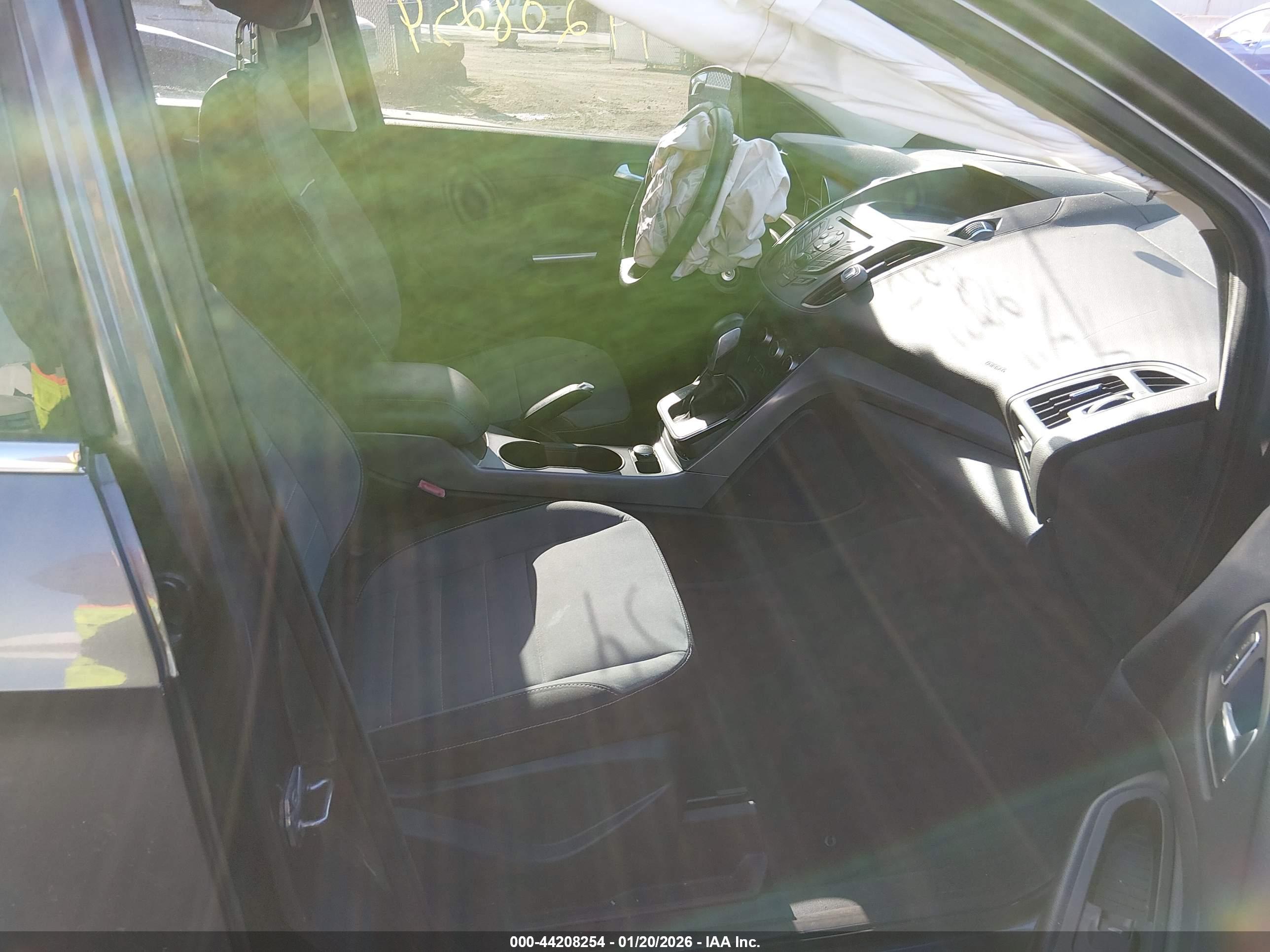 FORD ESCAPE image 5