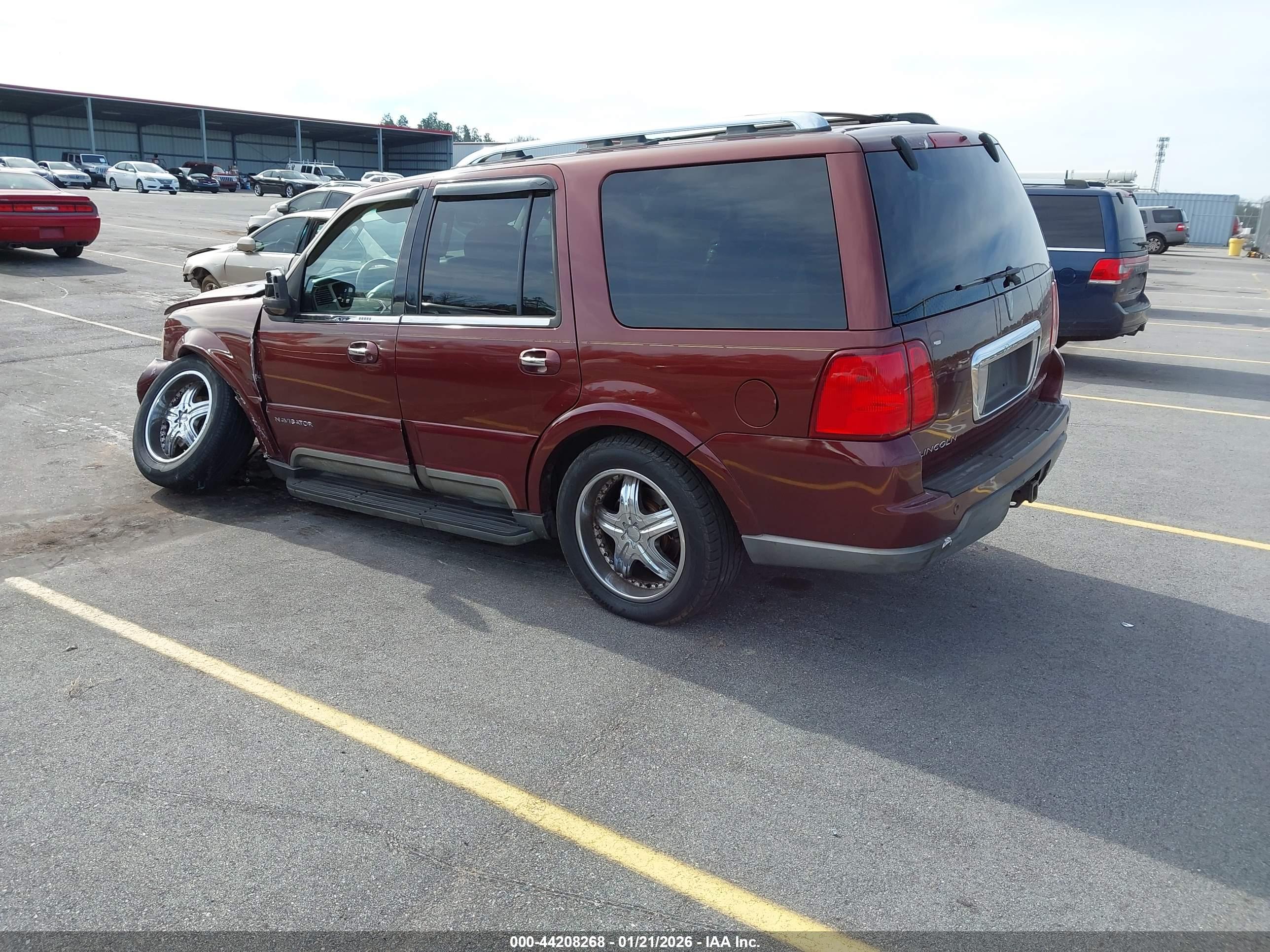 LINCOLN NAVIGATOR image 3
