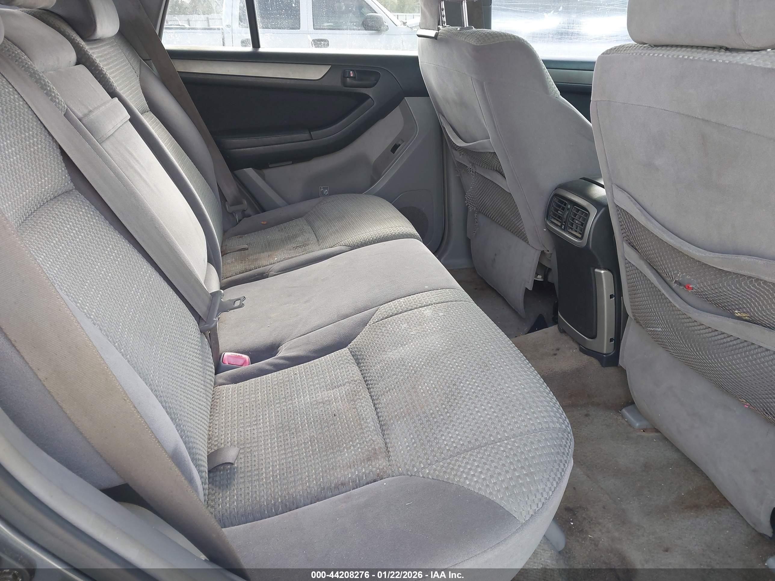 TOYOTA 4RUNNER image 8