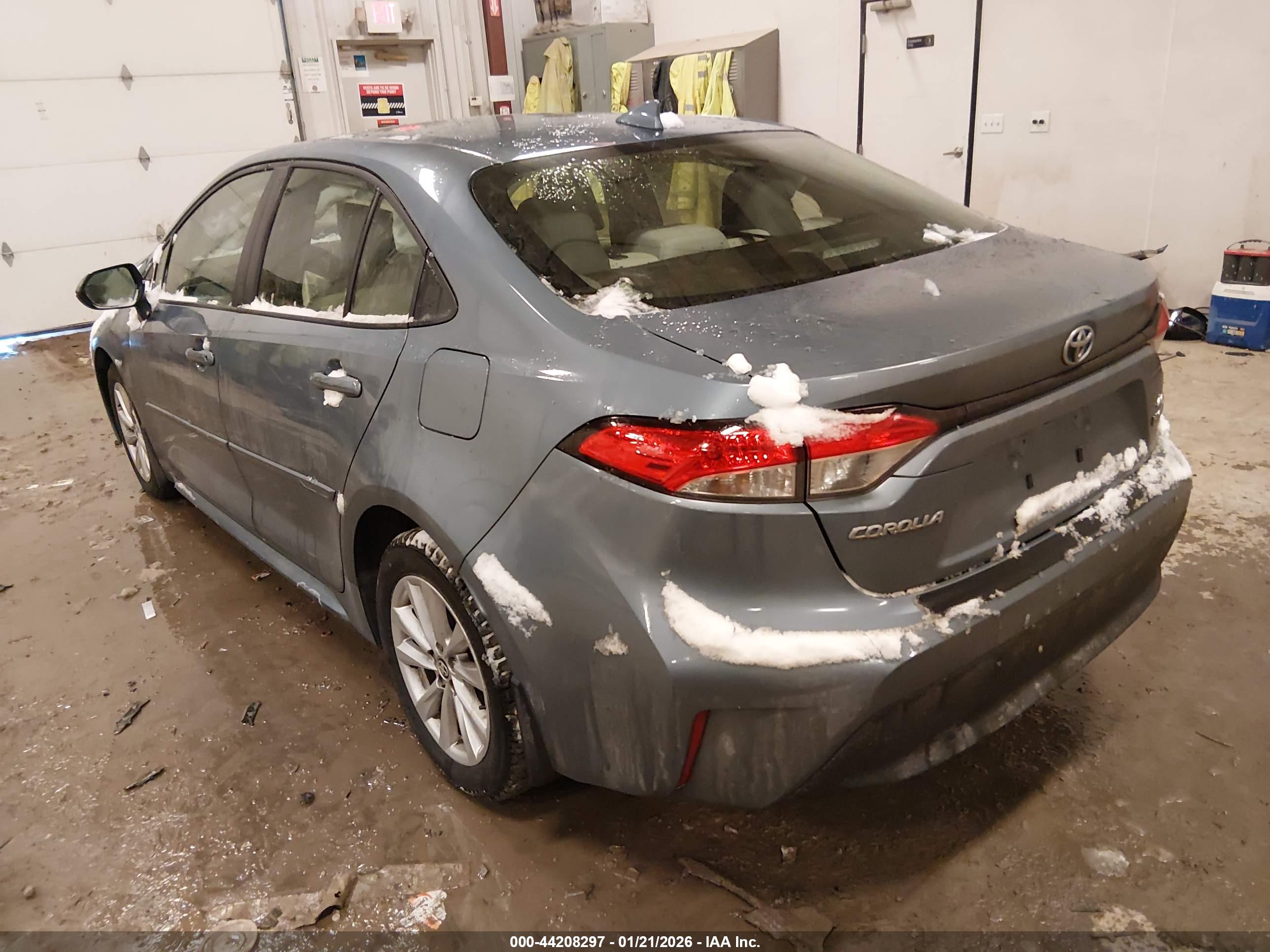 TOYOTA COROLLA image 3