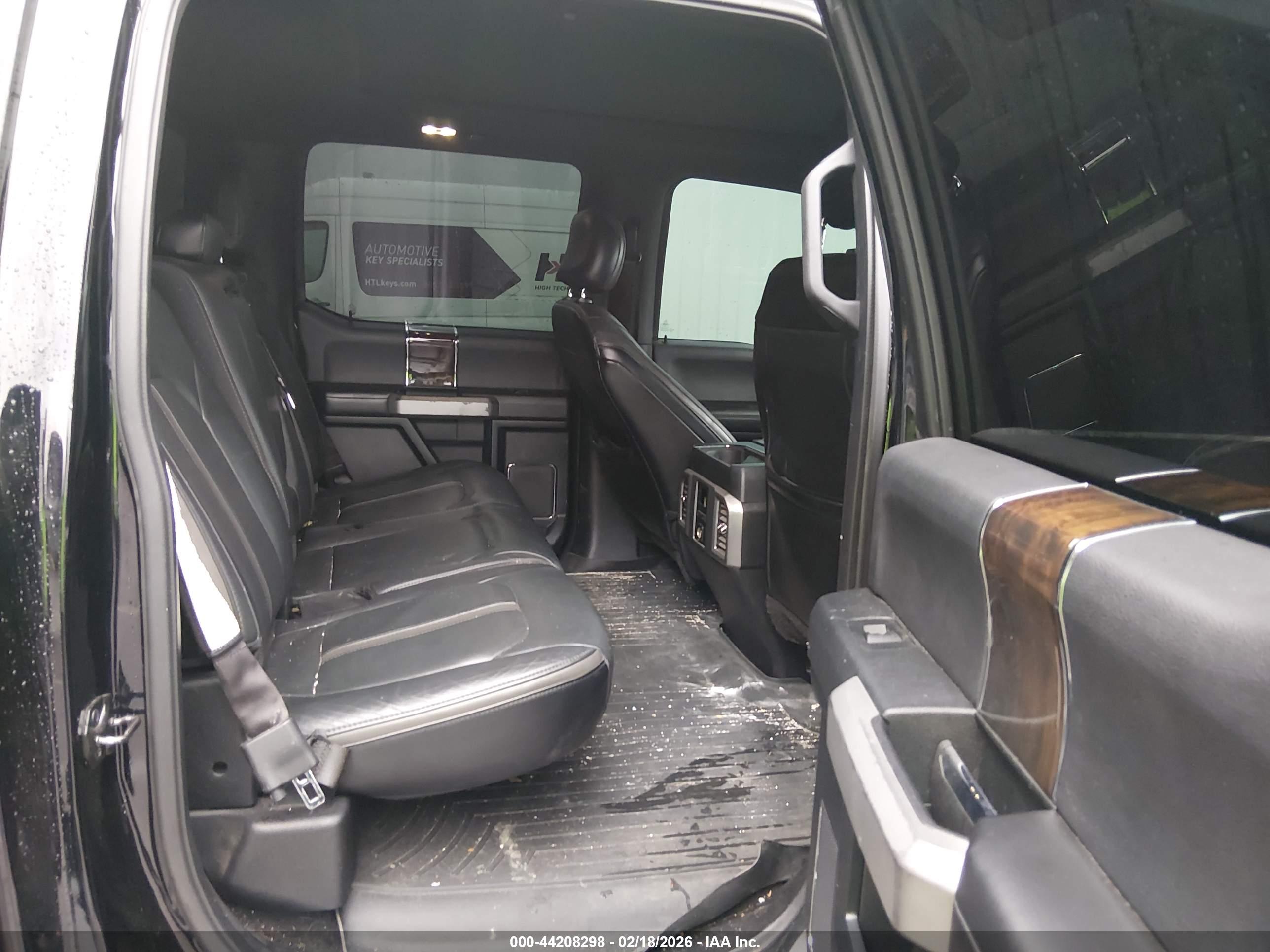 FORD F-150 image 8