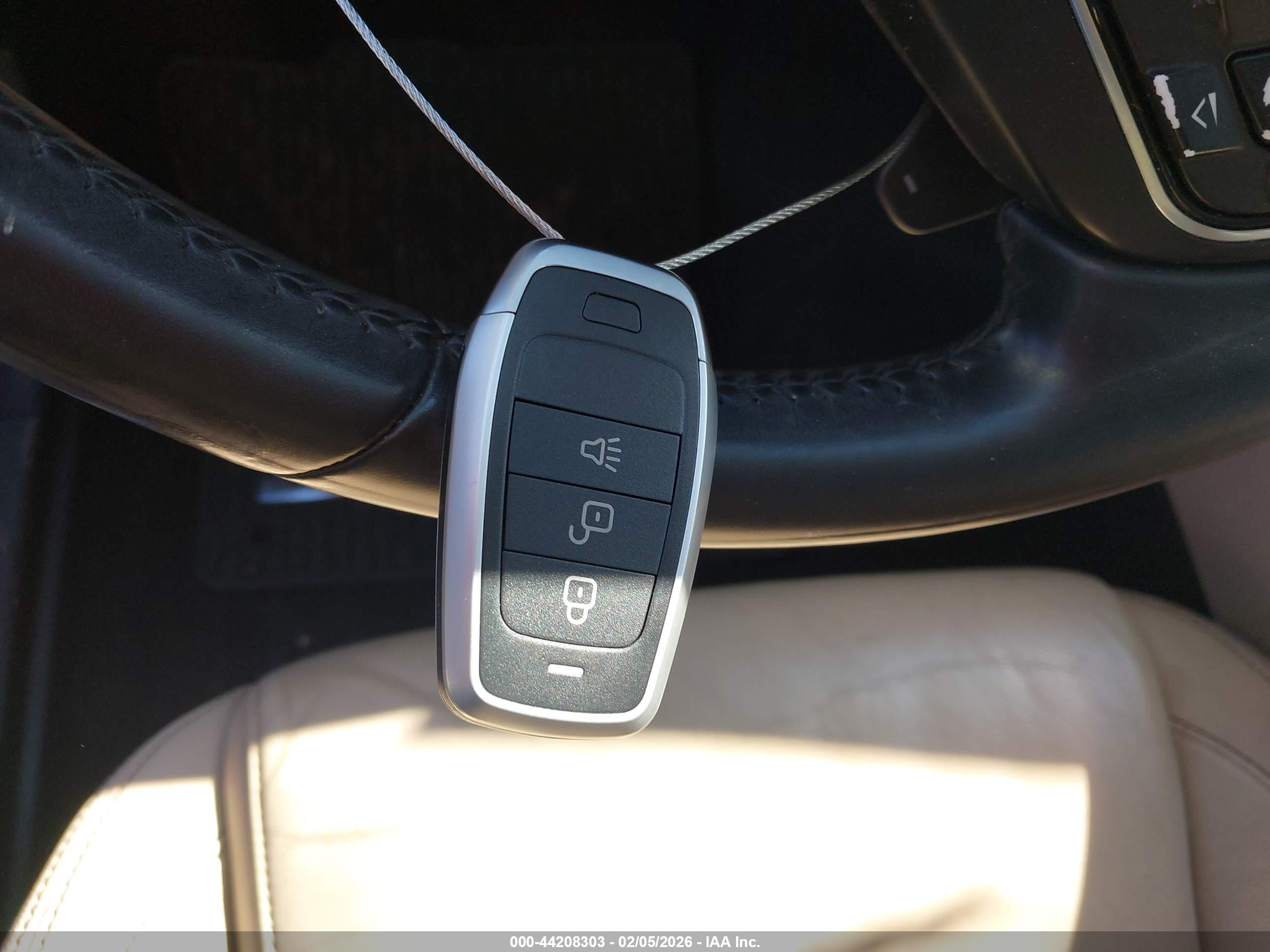 JAGUAR XE image 11