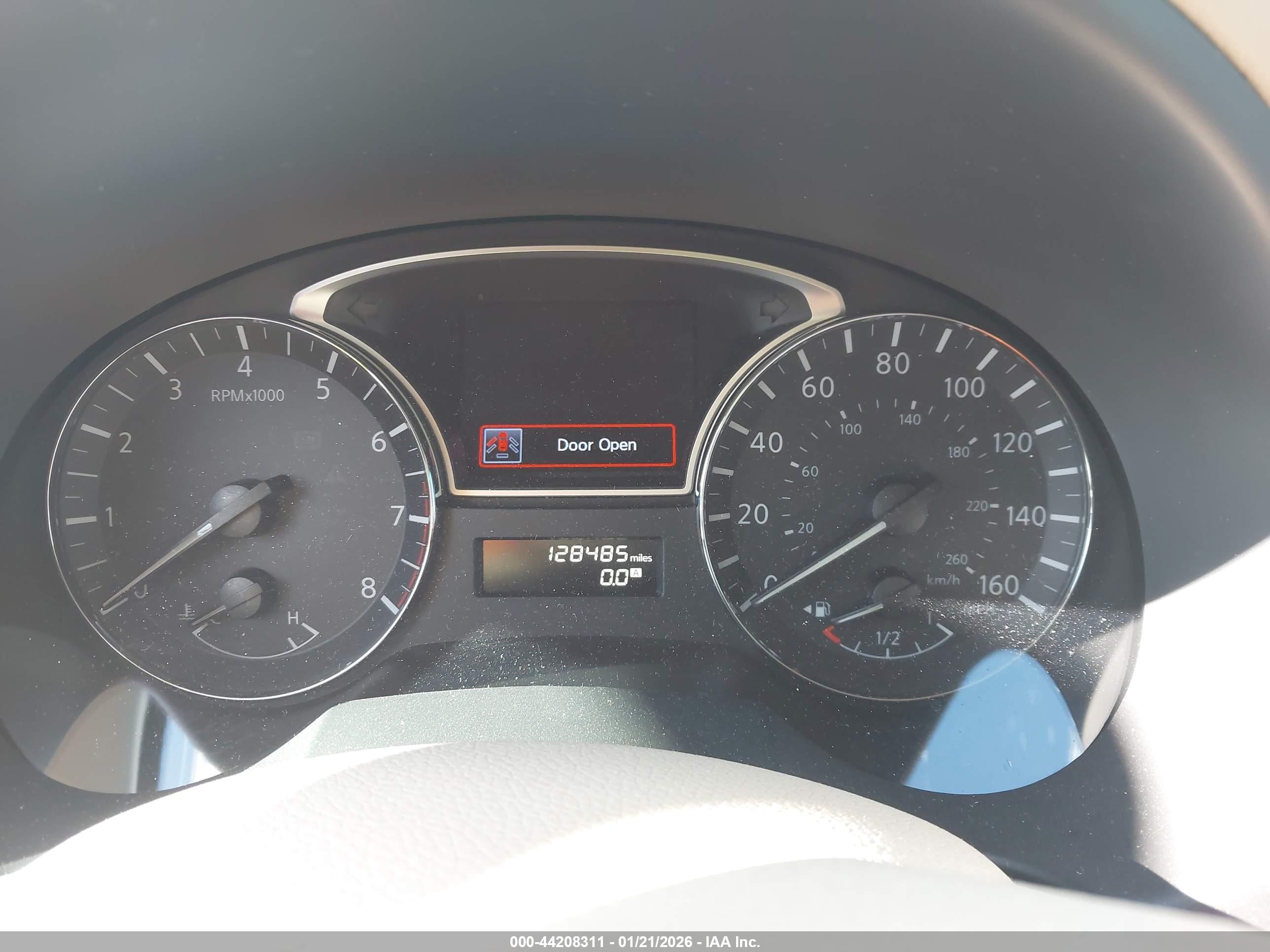 NISSAN ALTIMA image 7
